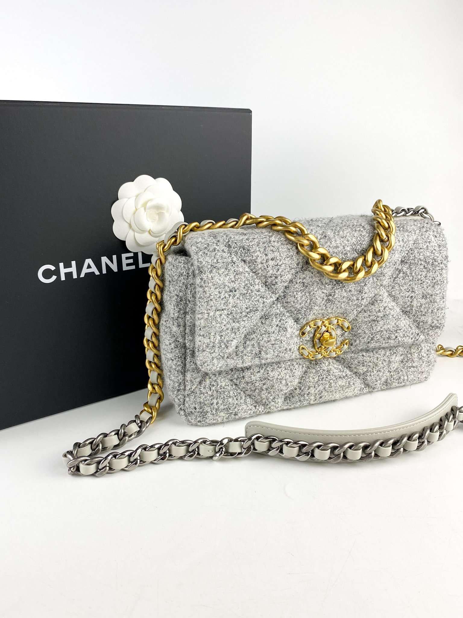 CHANEL 19A Gold Calf Skin Tweed Small Gabby Gabrielle Bag Mixed Hardwa –  AYAINLOVE CURATED LUXURIES