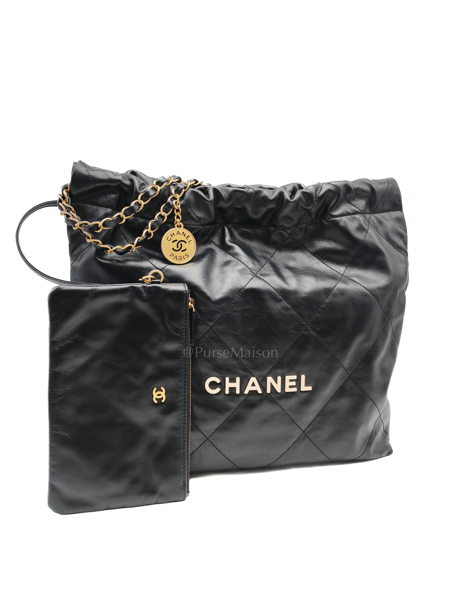 22 Medium in Black Quilted Goatskin Leather and Aged Gold Hardware (Microchip) | Purse Maison Luxury Bags Shop