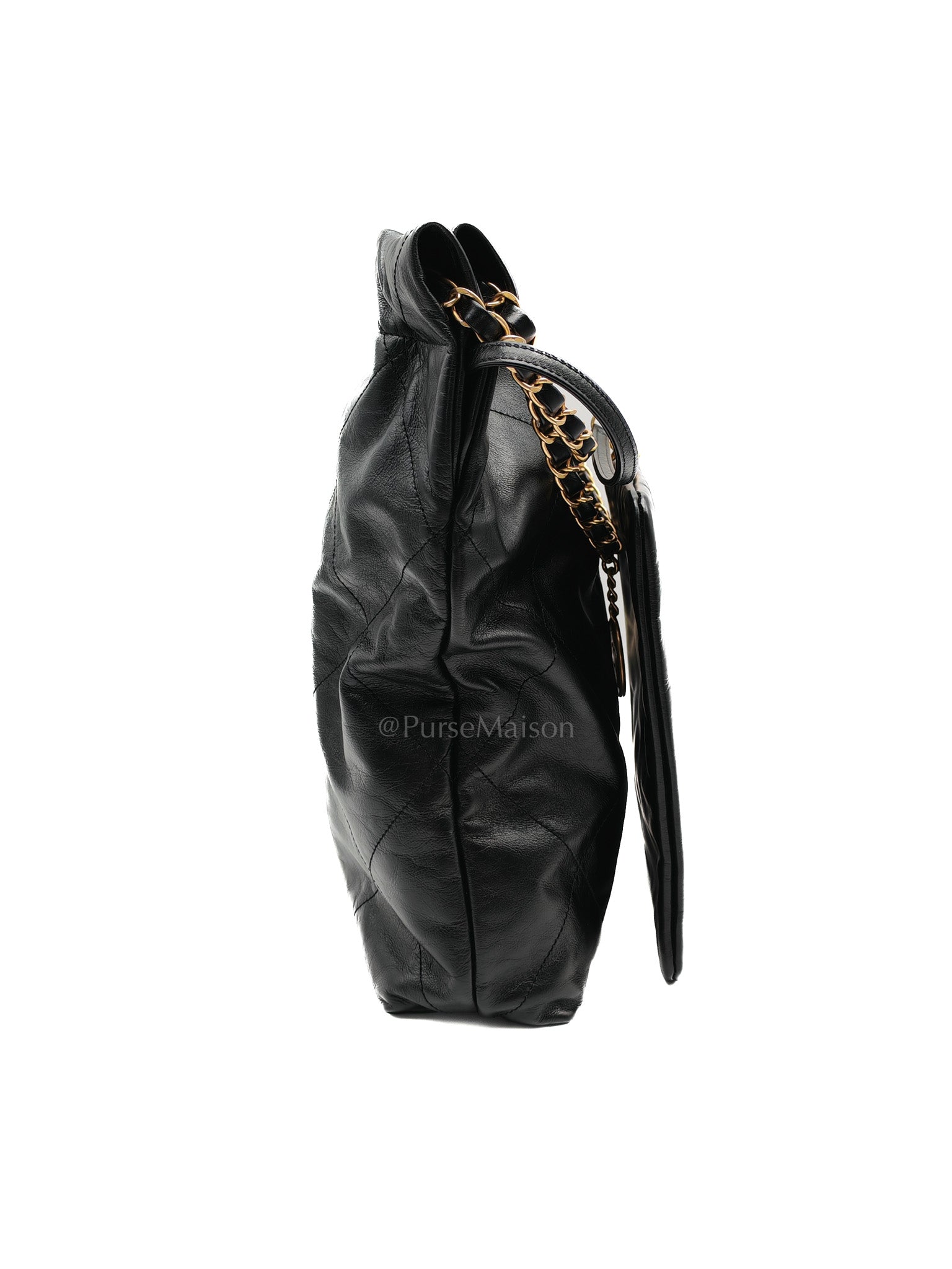 22 Medium in Black Quilted Goatskin Leather and Aged Gold Hardware (Microchip) | Purse Maison Luxury Bags Shop