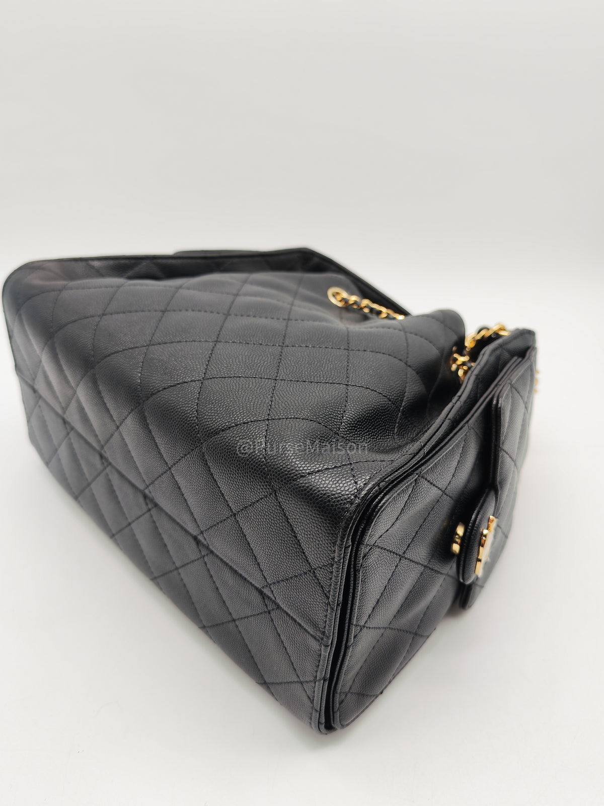 Chanel 25 Hobo Bag Small in Black Caviar Leather Shiny Gold Hardware (Microchip) | Purse Maison Luxury Bags Shop