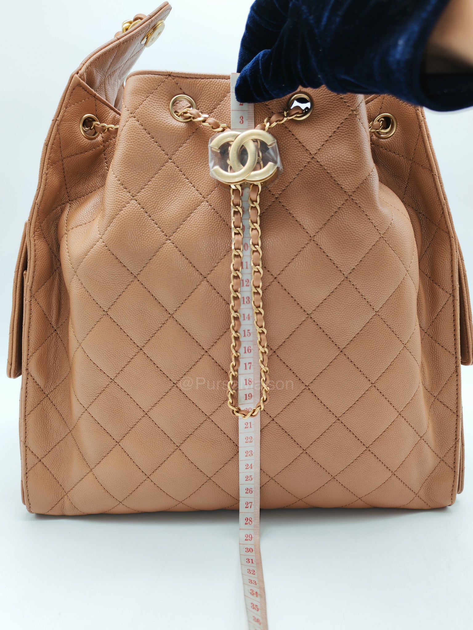 Chanel 25 Medium in Caramel Caviar Leather Aged Gold Hardware (Microchip) | Purse Maison Luxury Bags Shop