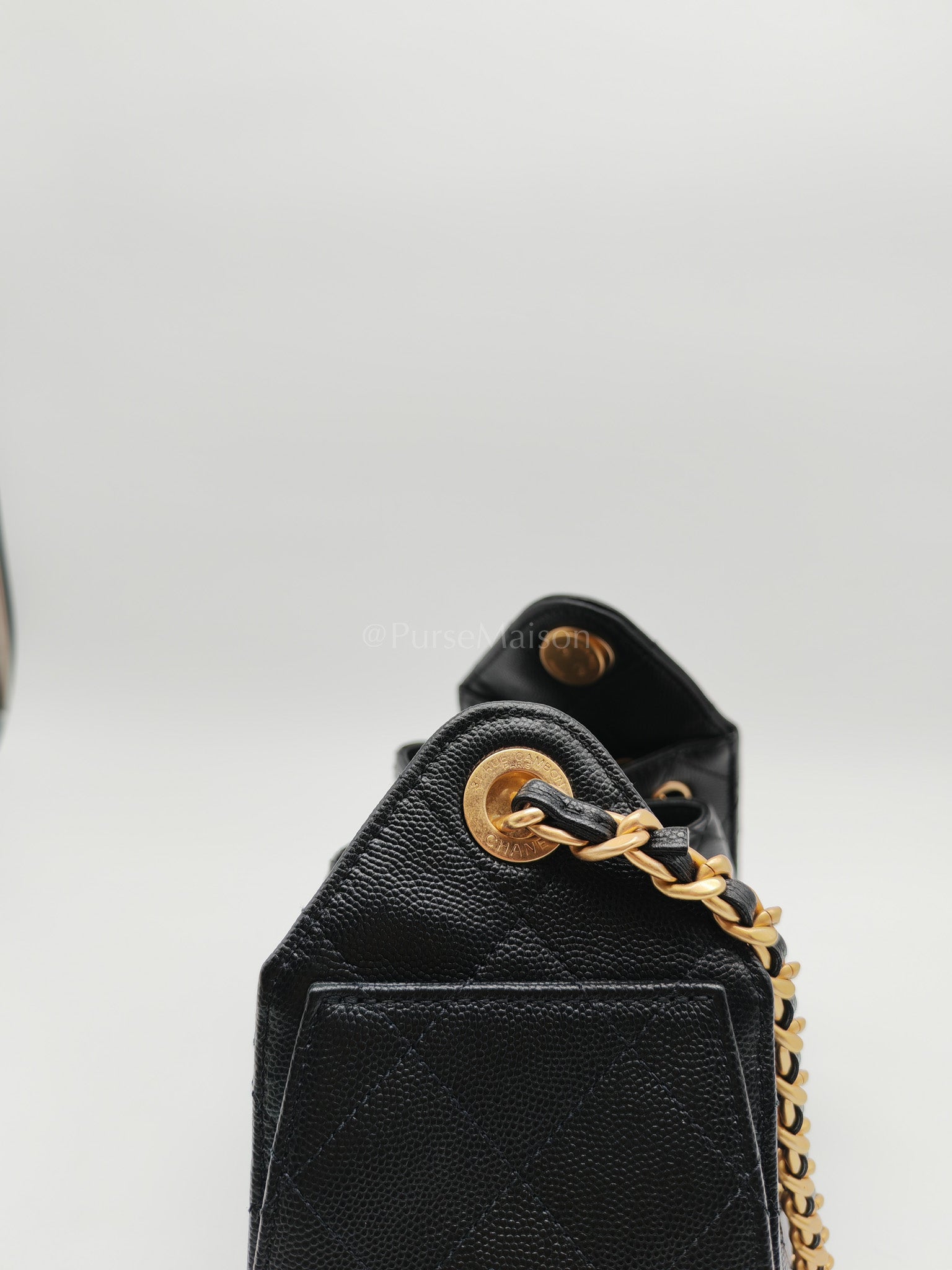 25 Mini Black Caviar Leather in Aged Gold Hardware Microchip(UL****32) | Purse Maison Luxury Bags Shop