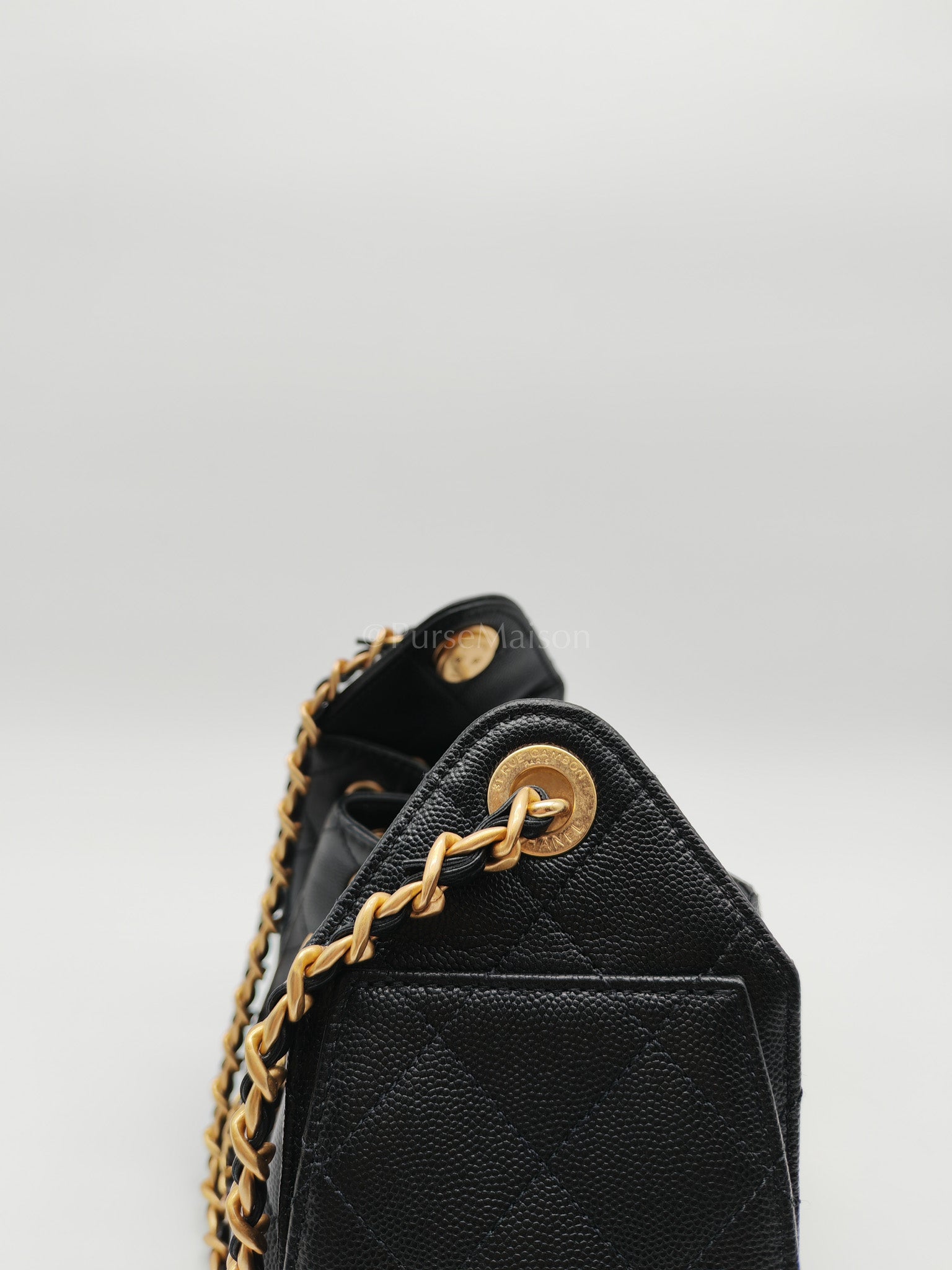 25 Mini Black Caviar Leather in Aged Gold Hardware Microchip(UL****32) | Purse Maison Luxury Bags Shop
