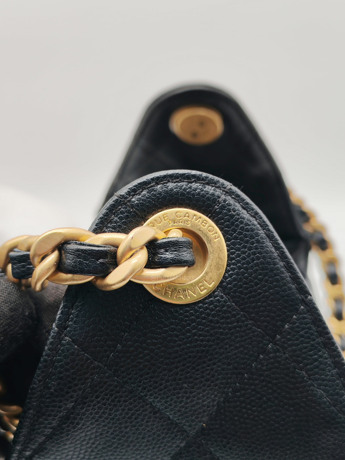 Chanel 25 Hobo Bag Small in Black Caviar Leather Aged Gold Hardware (Microchip) | Purse Maison Luxury Bags Shop