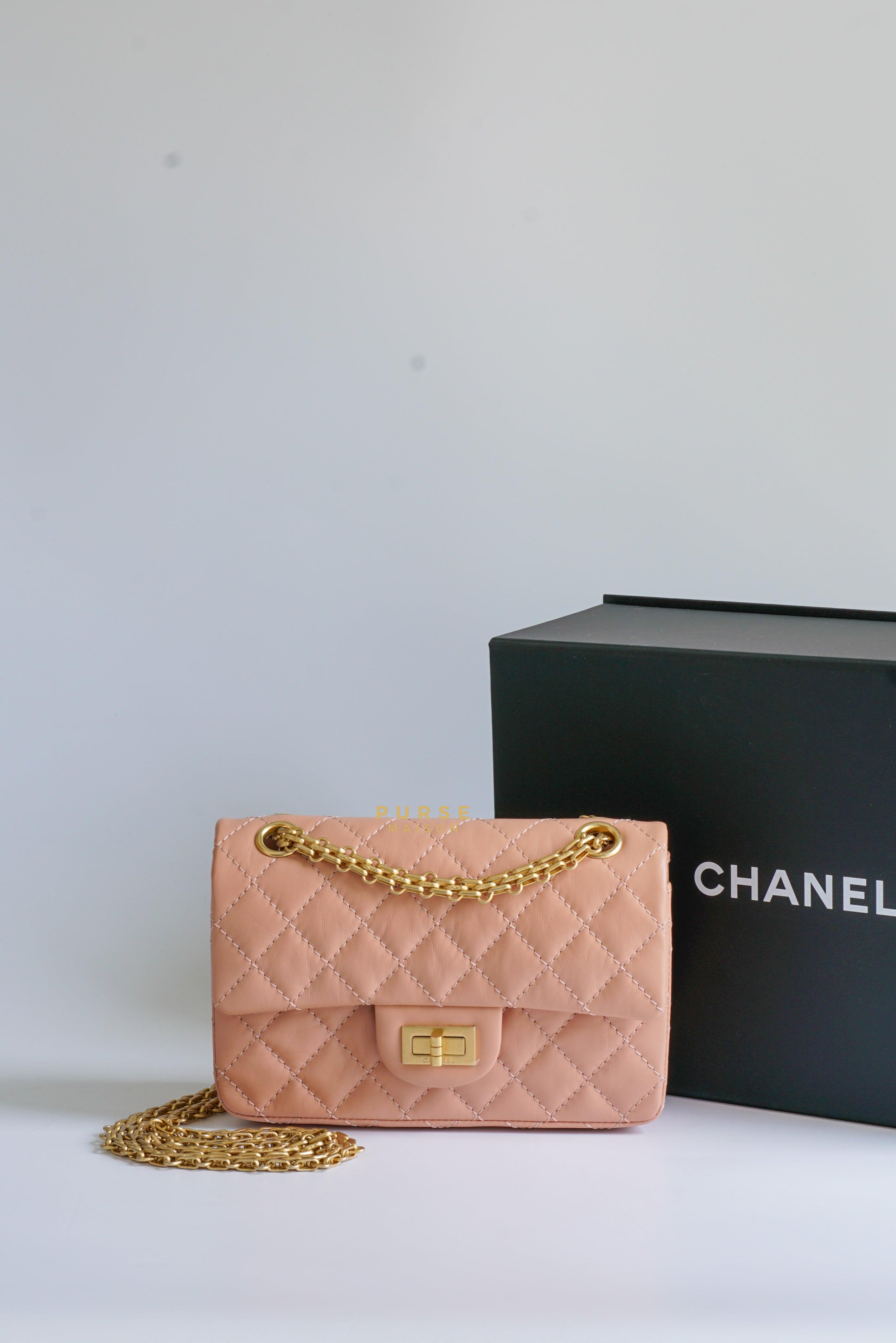 Chanel 2.55 Mini Reissue Salmon distressed calfskin & Aged Gold Hardware (Microchip)