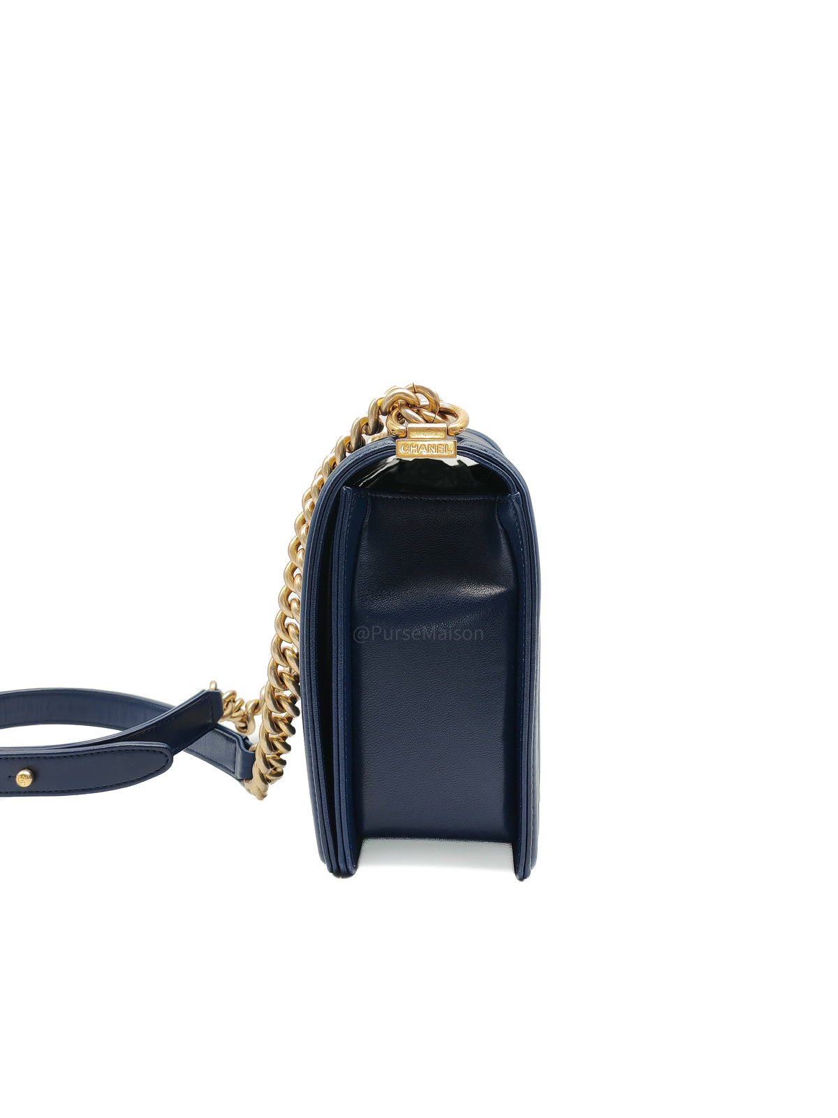 Chanel Boy Old Medium in Blue Quilted Lambskin Leather and Aged Gold Hardware Series 21 | Purse Maison Luxury Bags Shop