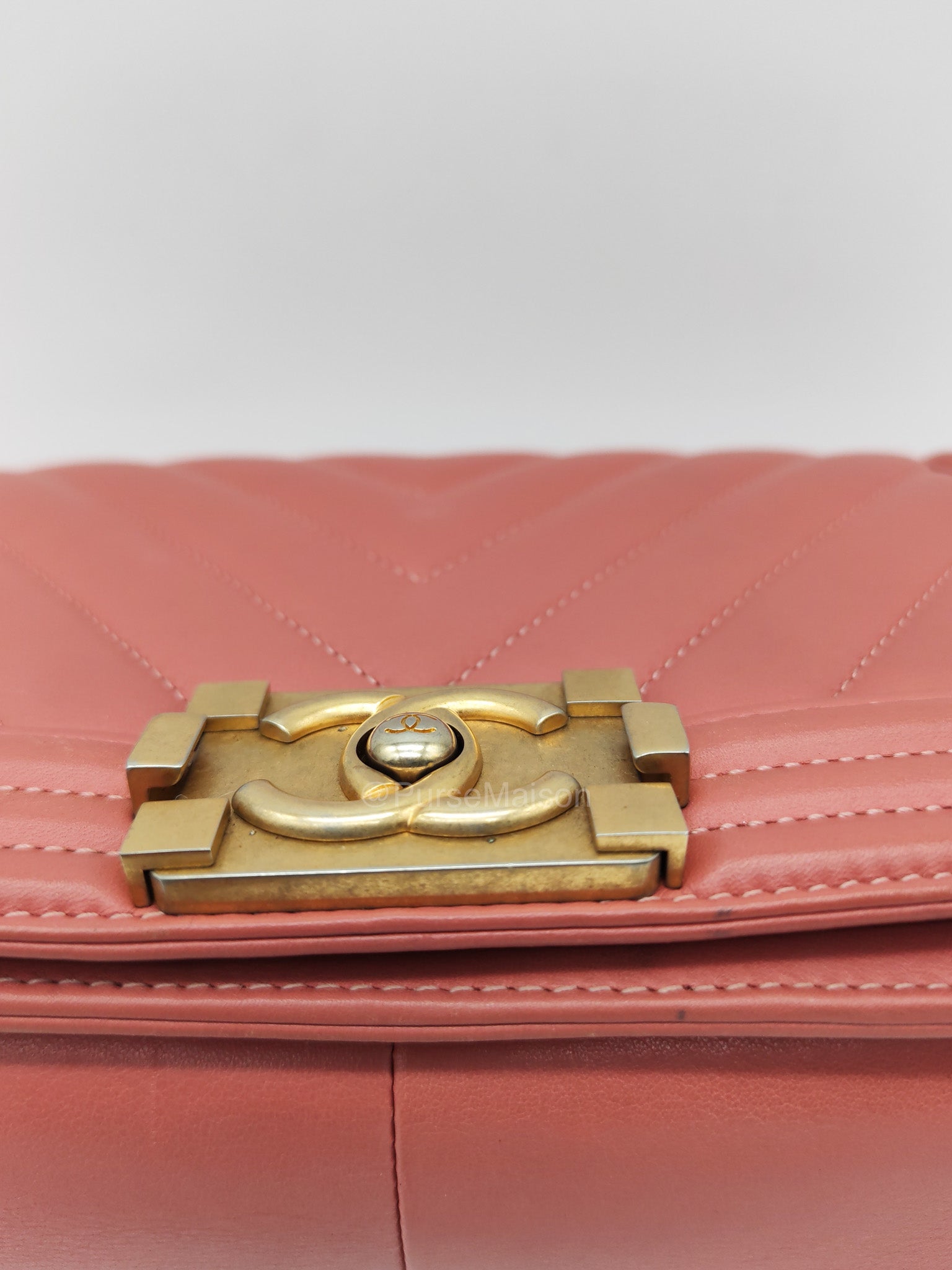Chanel Boy Old Medium in Salmon Pink Chevron Calfskin Leather and Aged Gold Hardware Series 28 | Purse Maison Luxury Bags Shop