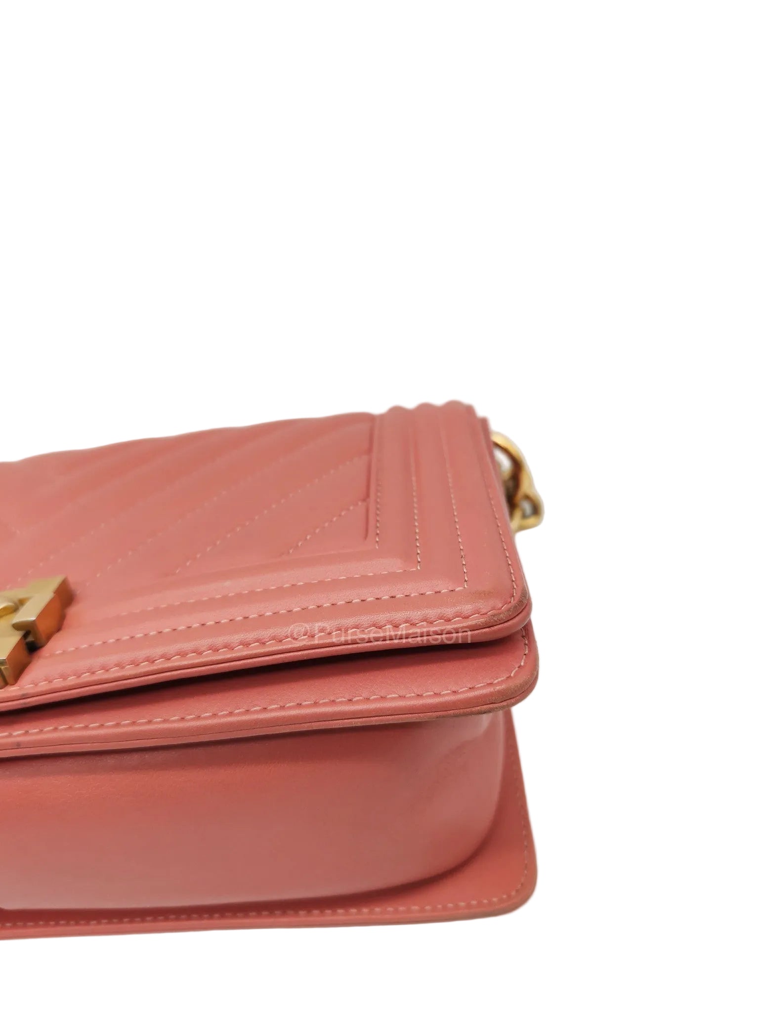 Chanel Boy Old Medium in Salmon Pink Chevron Calfskin Leather and Aged Gold Hardware Series 28 | Purse Maison Luxury Bags Shop