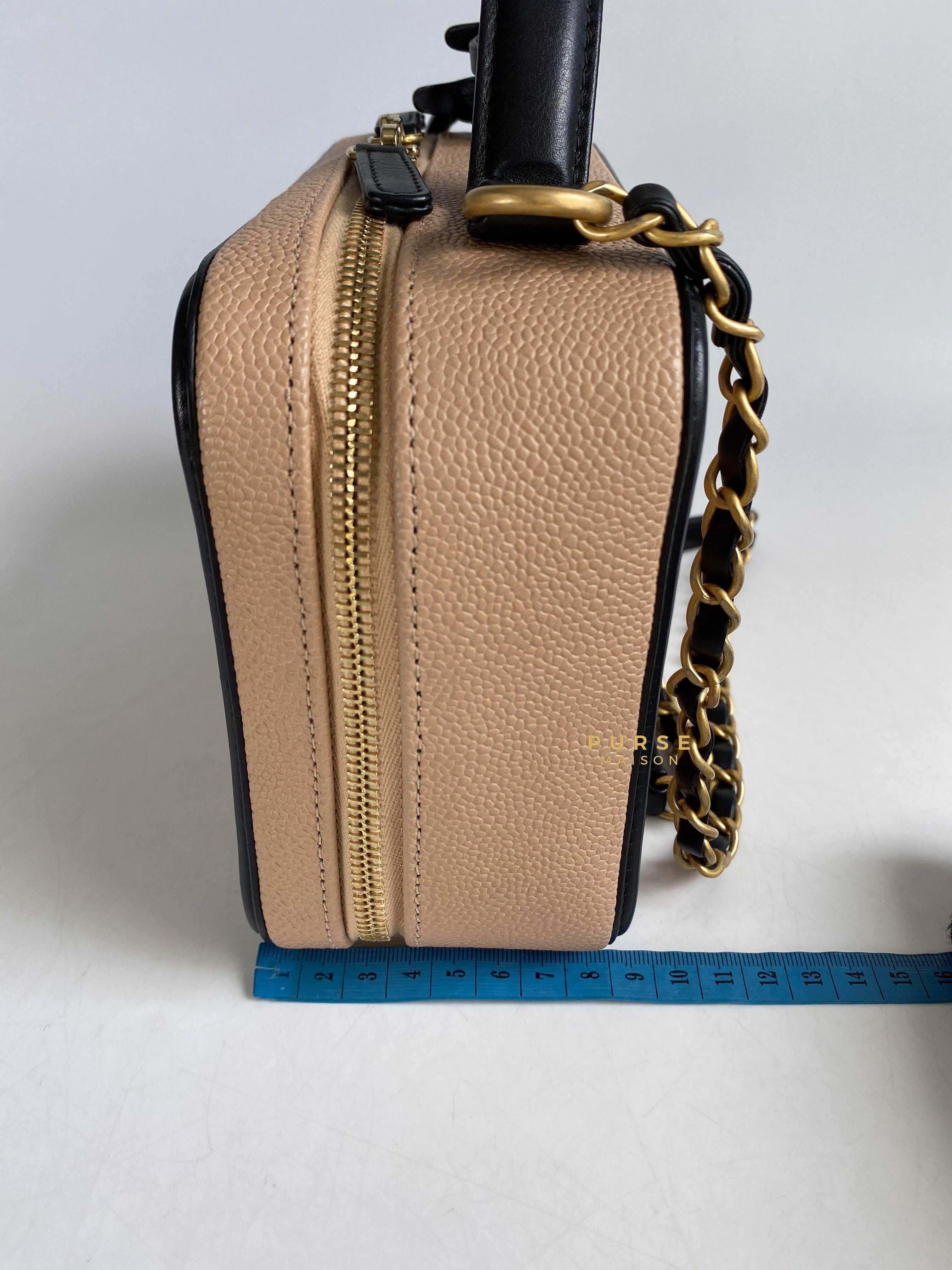 Chanel filigree vanity case on sale medium