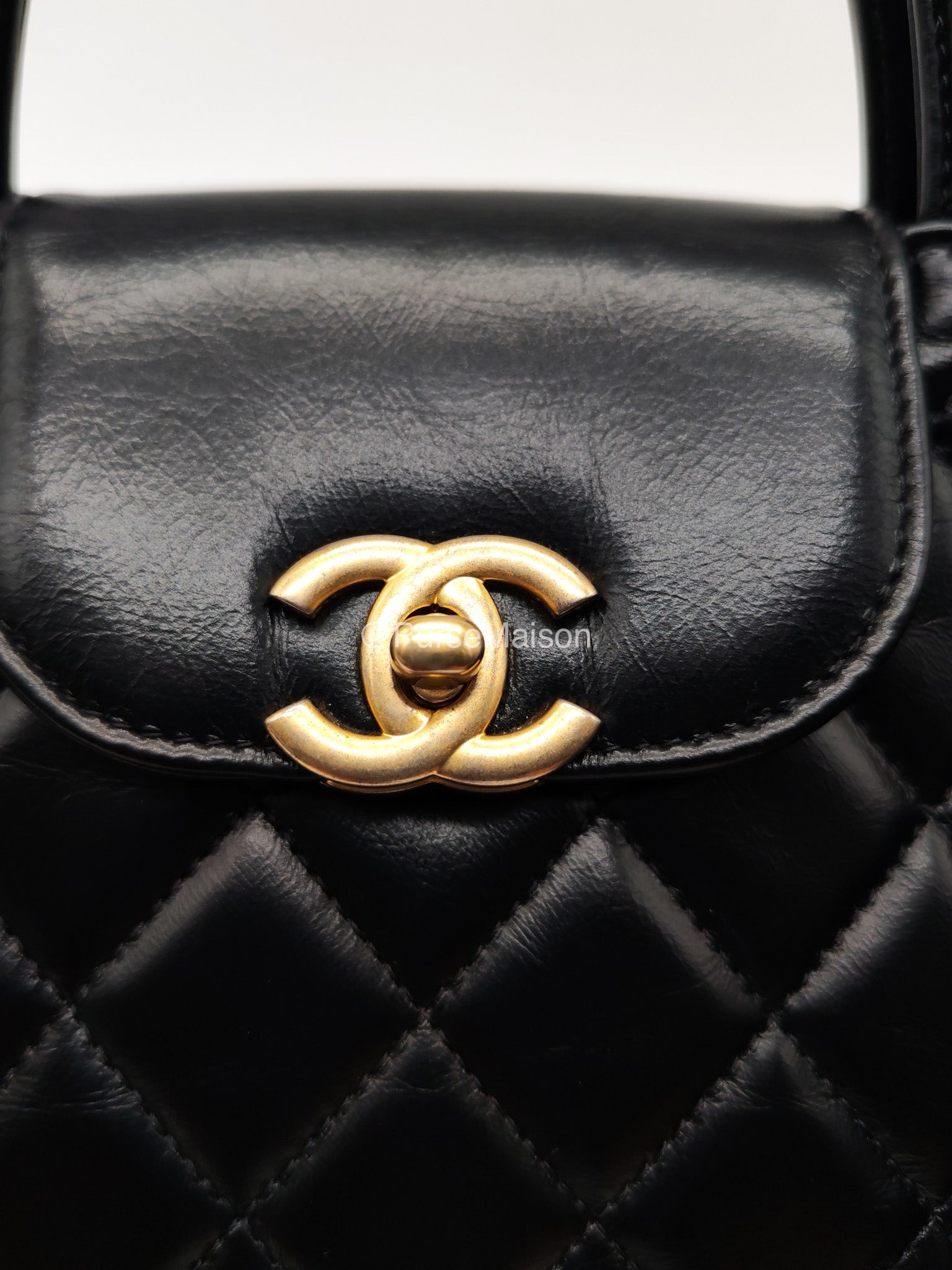 Chanel CC Kelly Shopping Bag Small in Black Shiny Calfskin Leather Aged Gold Hardware (Microchip) | Purse Maison Luxury Bags Shop