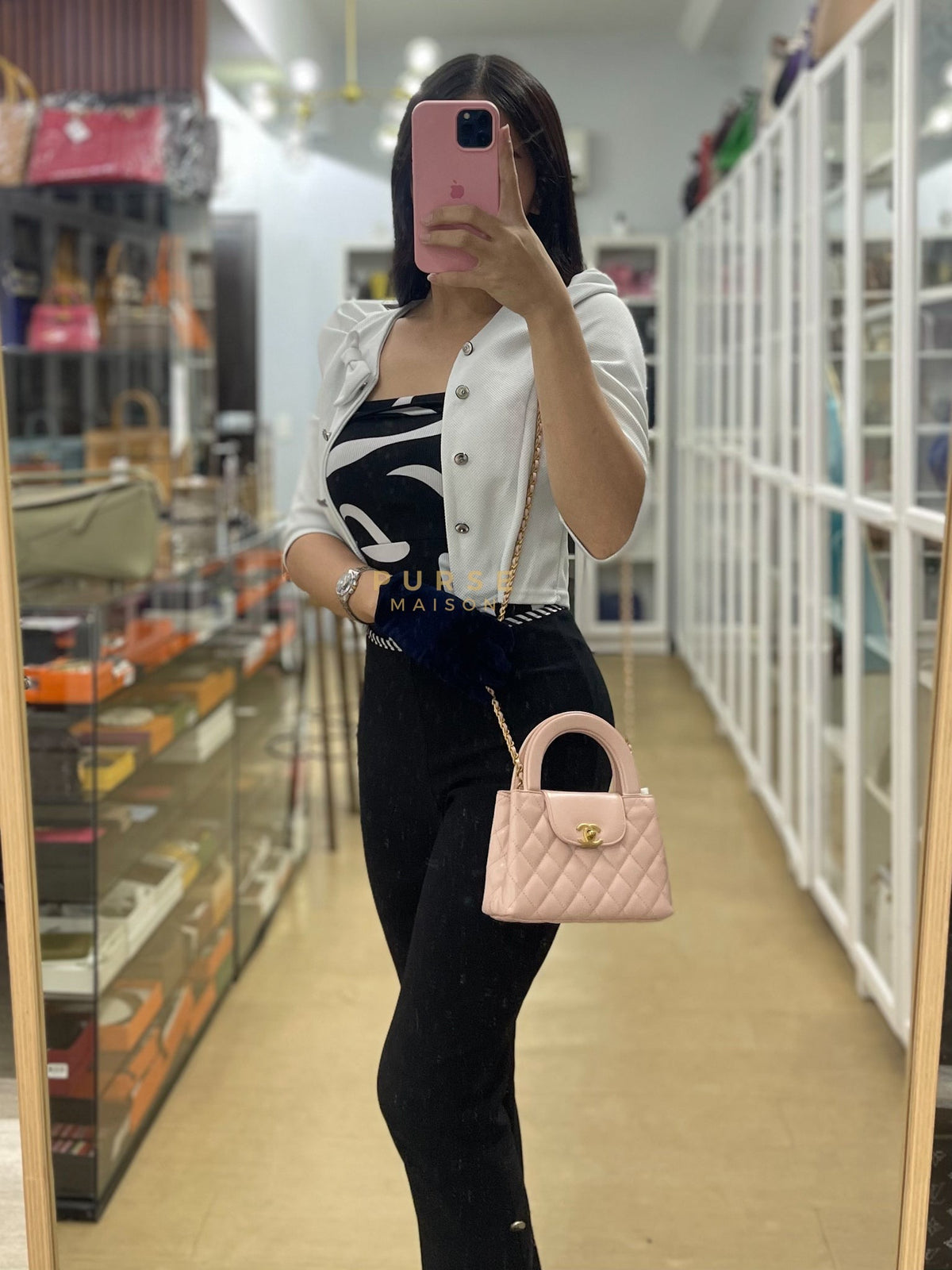 CC Kelly Small in Sakura Pink Shinny Calfskin Leather and Aged Gold Hardware (Microchip) | Purse Maison Luxury Bags Shop