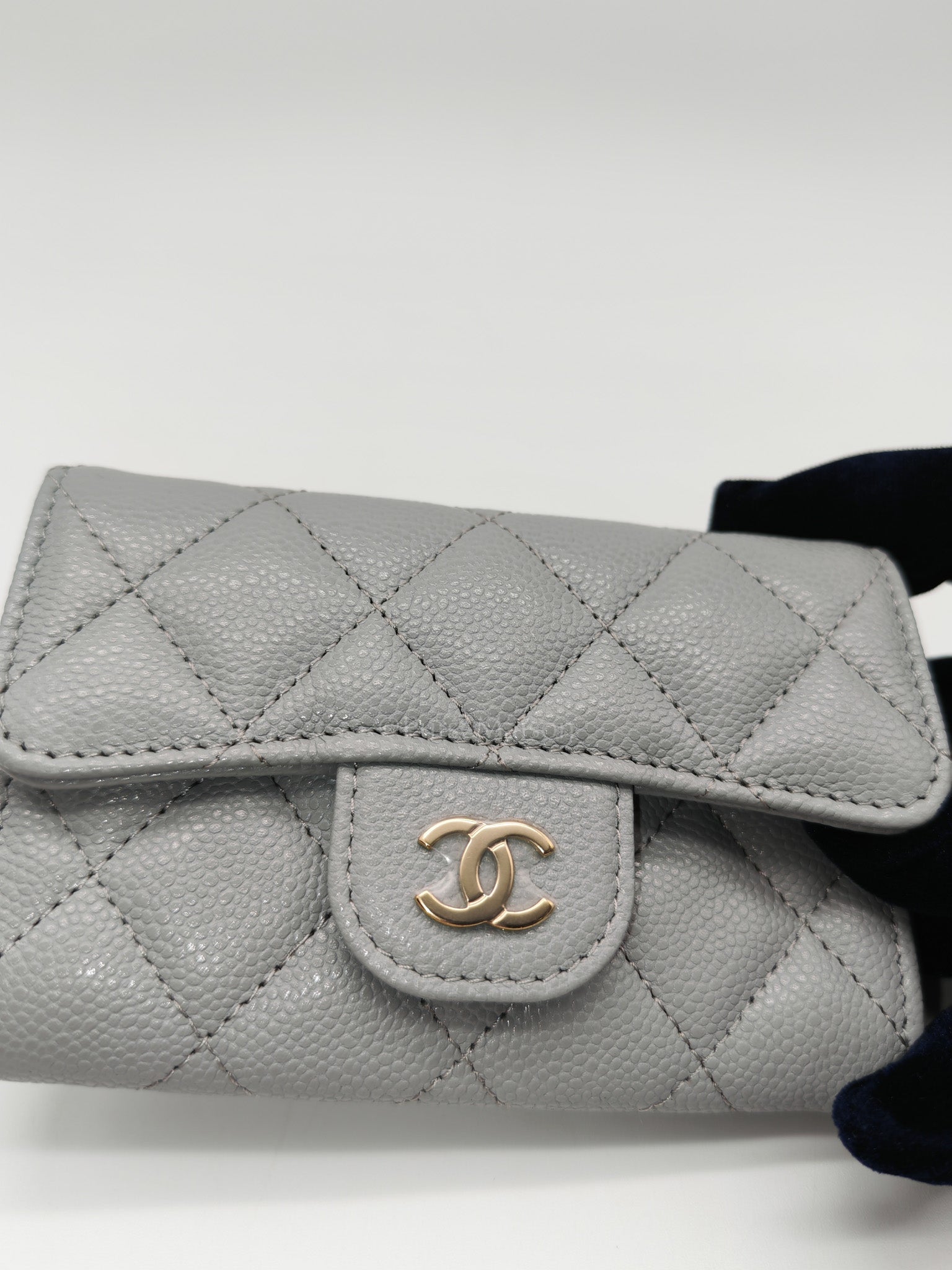 Chanel Classic Card Holder in Gray Caviar Leather Light Gold Hardware (Microchip) | Purse Maison Luxury Bags Shop