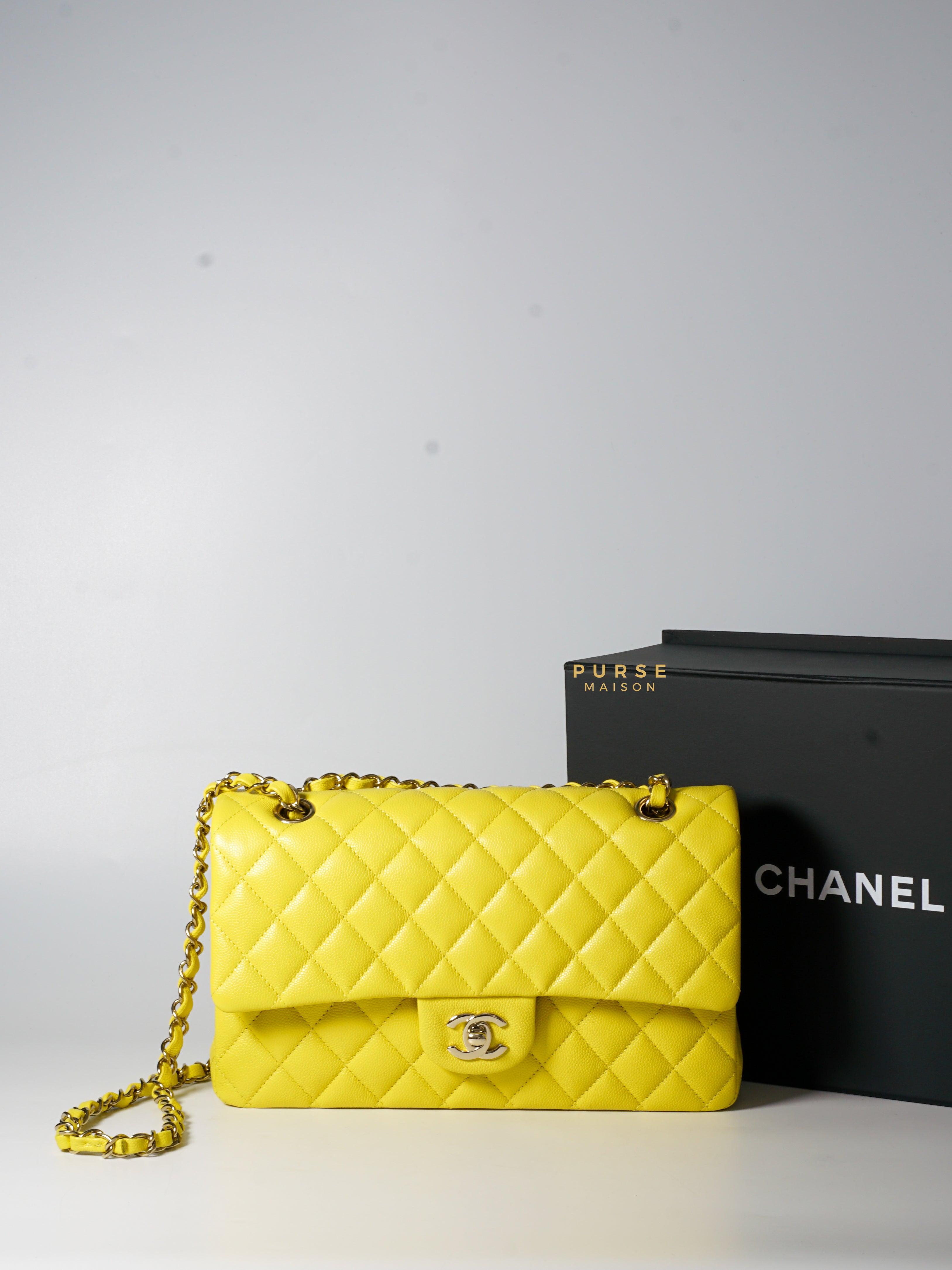 Chanel Classic Double Flap Medium Caviar Yellow Light Gold hardware (Microchip)