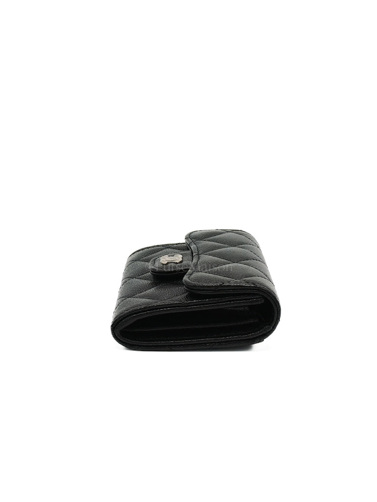 Classic Flap Card Holder Double Compartment in Black Quilted Caviar Leather and Silver Hardware (Microchip) | Purse Maison Luxury Bags Shop