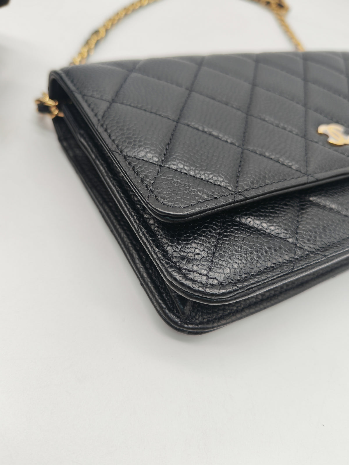 Chanel Classic Wallet on Chain (WOC) in Black Caviar Leather in Gold Hardware Microchip (HK****3L) | Purse Maison Luxury Bags Shop