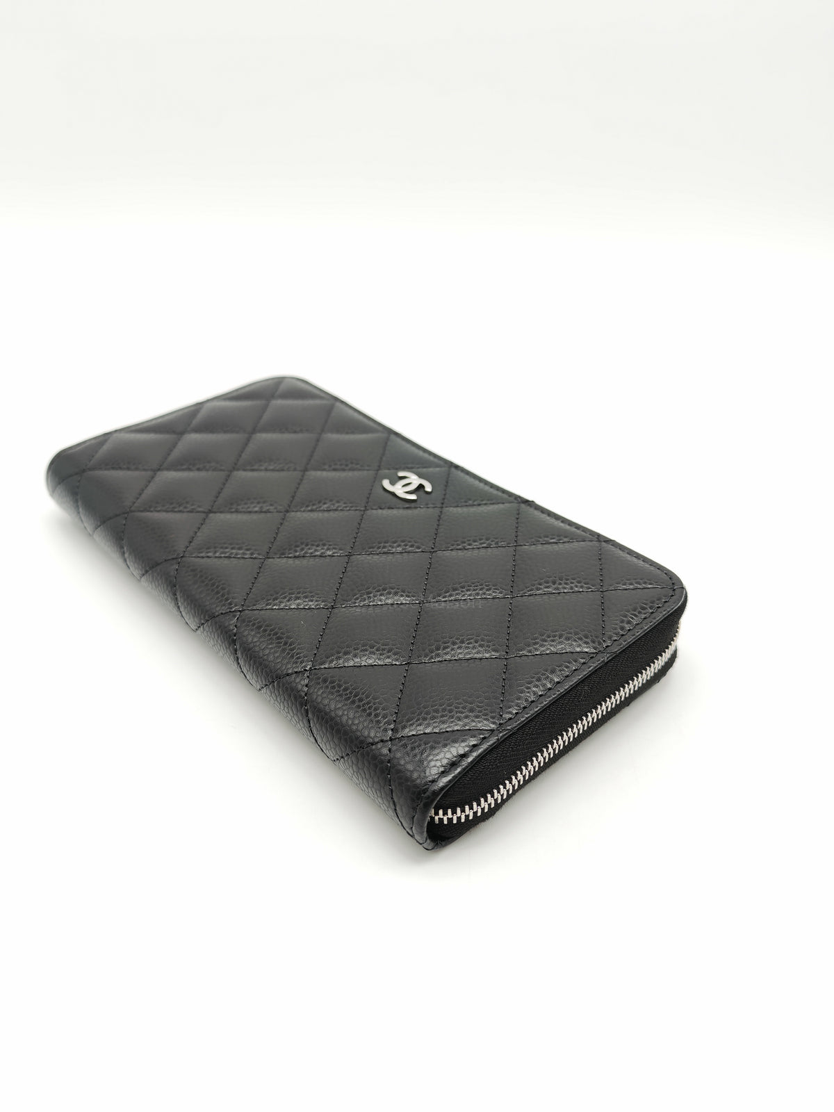 Chanel Classic Zip-Around Wallet in Black Caviar Leather and Silver Hardware Microchio (K1****0K) | Purse Maison Luxury Bags Shop
