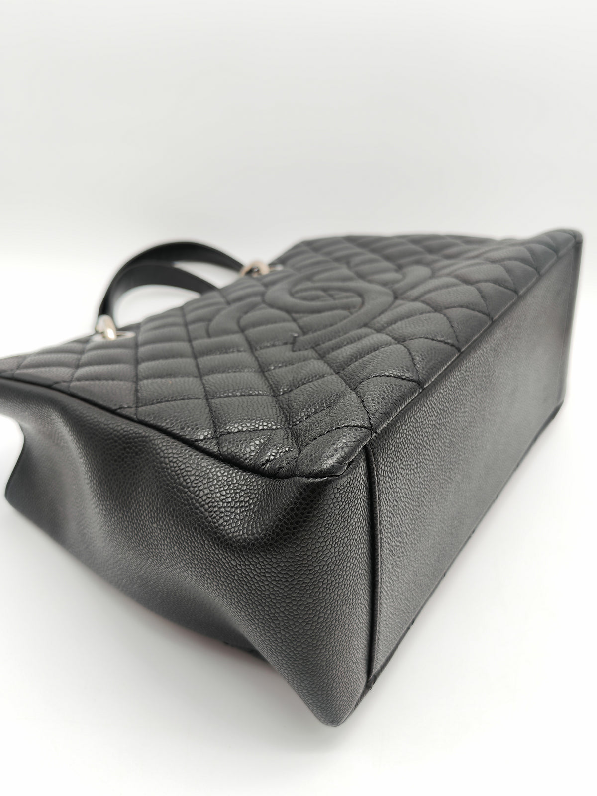 Chanel Grand Shopping Tote (GST) in Black Quilted Caviar Leather and Silver Hardware Series 19 | Purse Maison Luxury Bags Shop