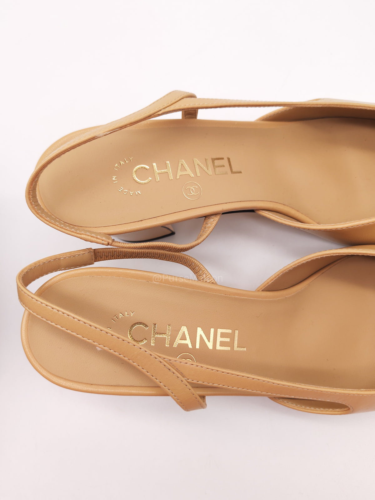 Chanel Grosgrain Cap-tone Slingback Pumps in Beige and Black Size 38 (23 cm) | Purse Maison Luxury Bags Shop