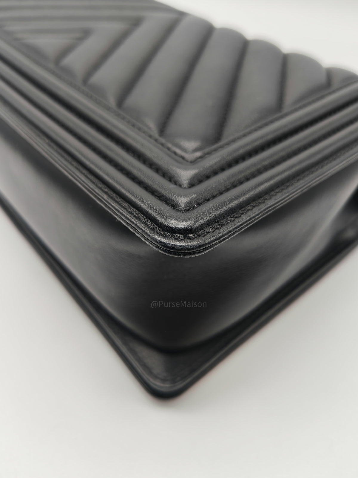 Chanel Le Boy New Medium in Black Chevron Lambskin Leather and Ruthenium Hardware Series 22 | Purse Maison Luxury Bags Shop