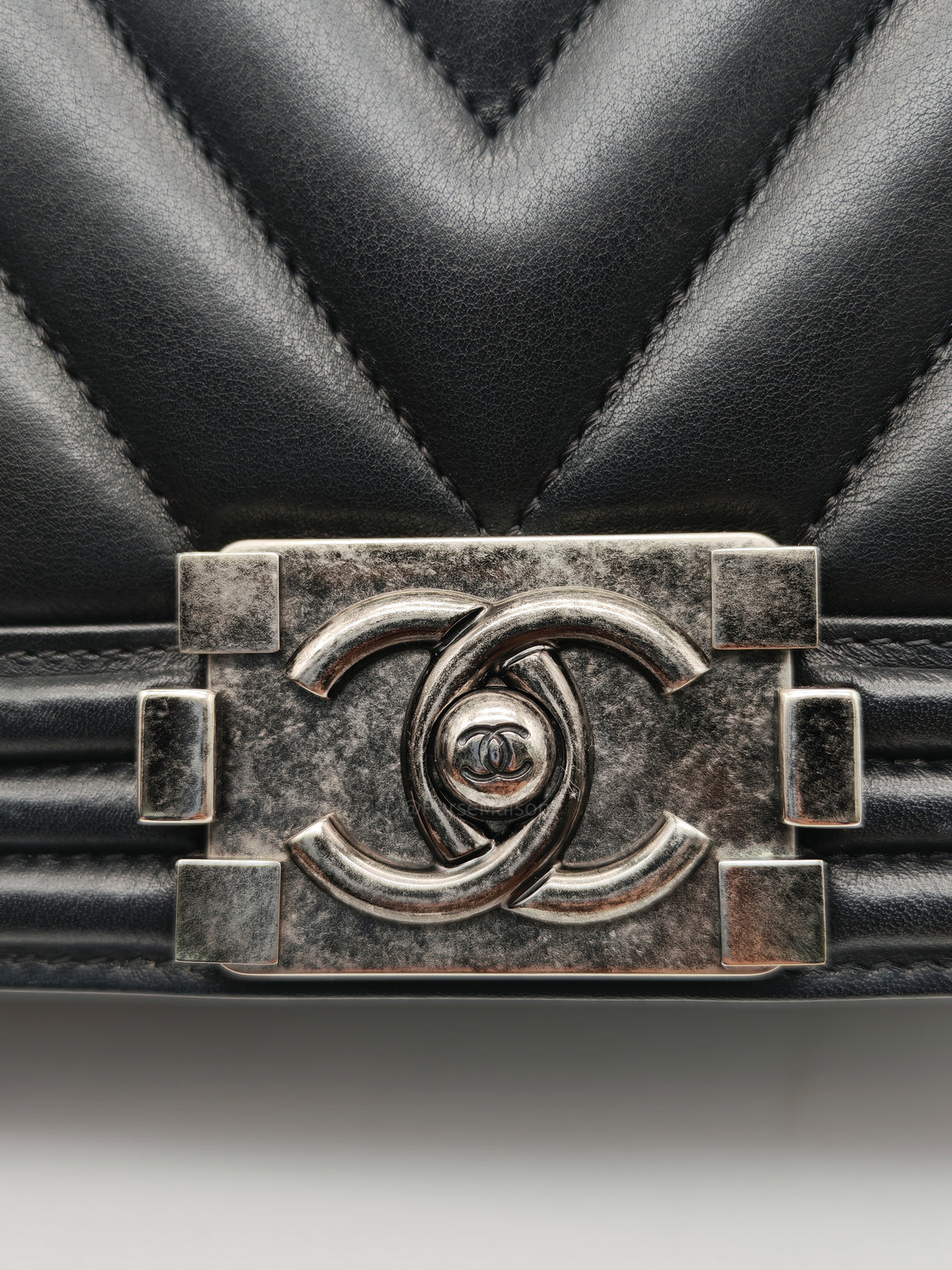 Chanel Le Boy New Medium in Black Chevron Lambskin Leather and Ruthenium Hardware Series 22 | Purse Maison Luxury Bags Shop