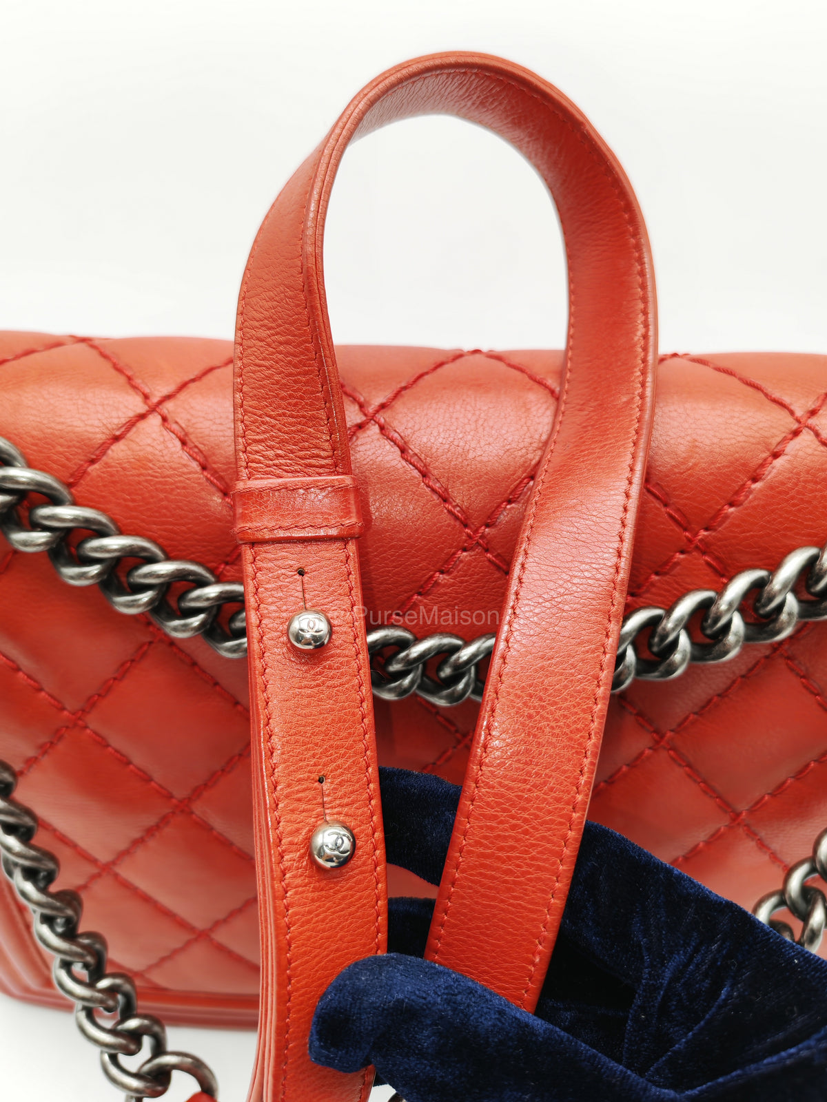 Chanel Le Boy New Medium in Red Diamond Stitch Calfskin Leather Ruthenium Hardware (Series 18) | Purse Maison Luxury Bags Shop