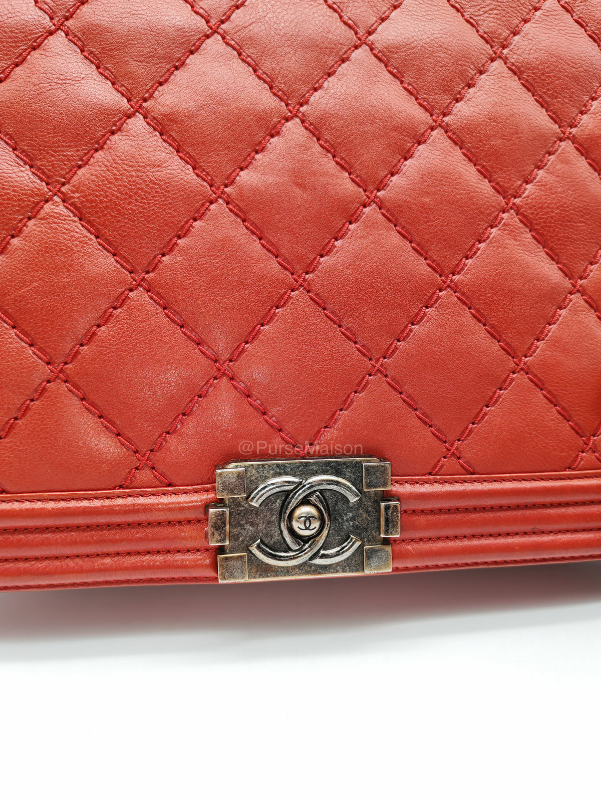 Chanel Le Boy New Medium in Red Diamond Stitch Calfskin Leather Ruthenium Hardware (Series 18) | Purse Maison Luxury Bags Shop