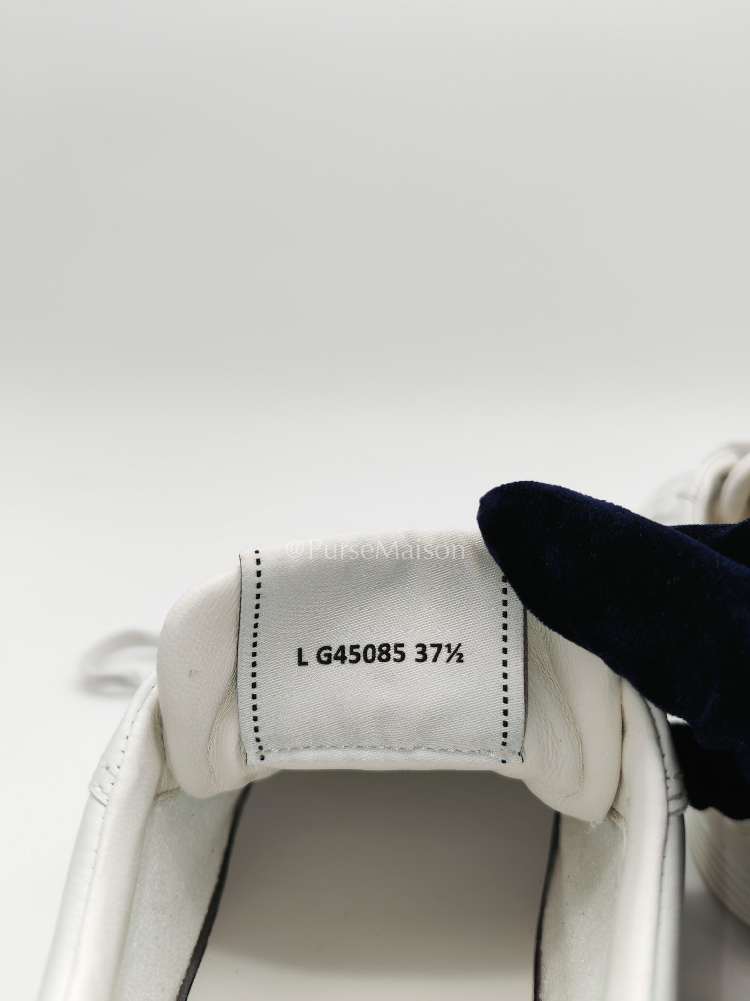 Chanel Low Top CC Logo Sneakers in White Size 37.5EU (24cm) | Purse Maison Luxury Bags Shop