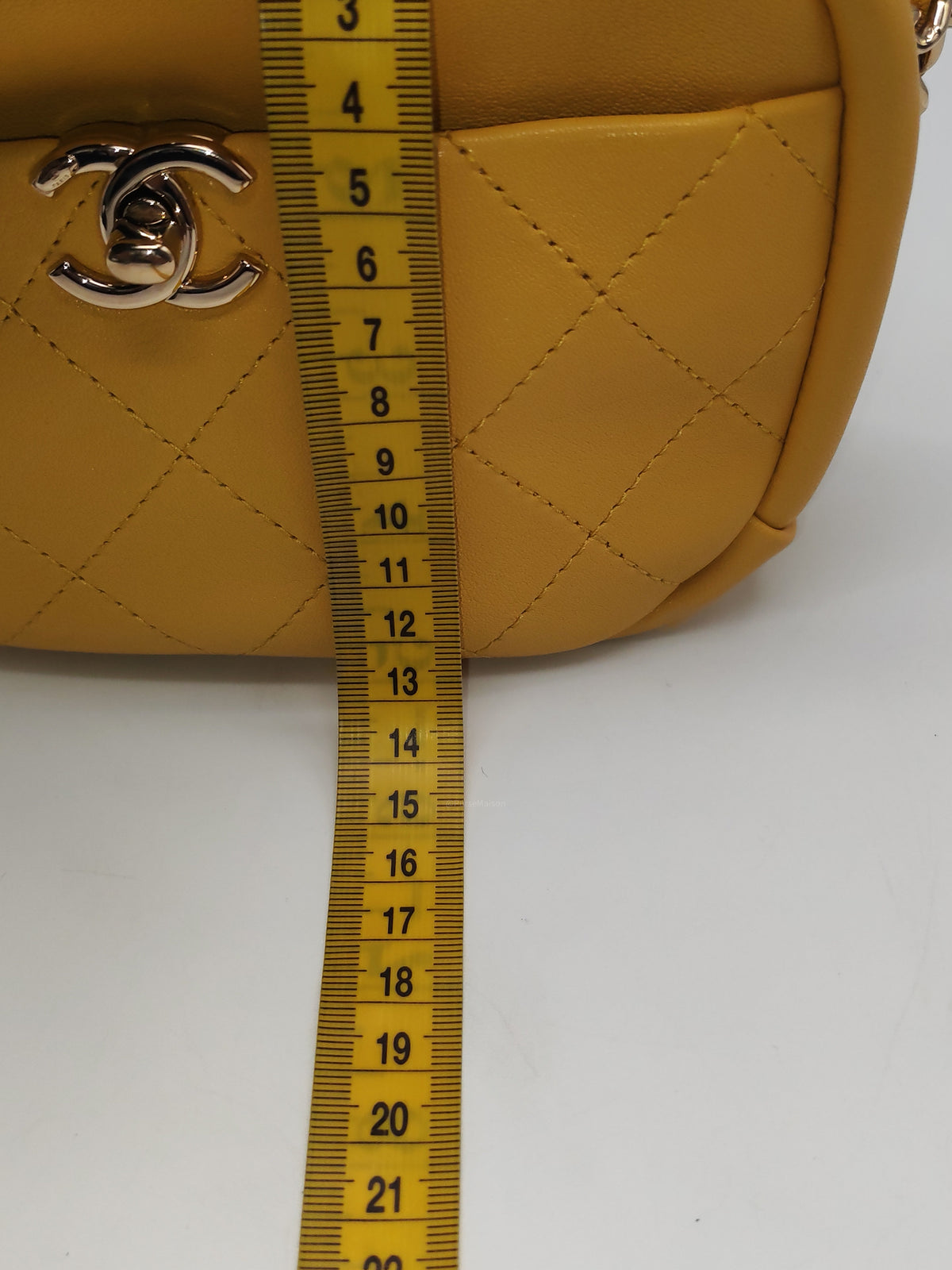 Chanel Matelassé Camera Bag in Yellow Calfskin Leather and Gold Hardware Series 26 | Purse Maison Luxury Bags Shop
