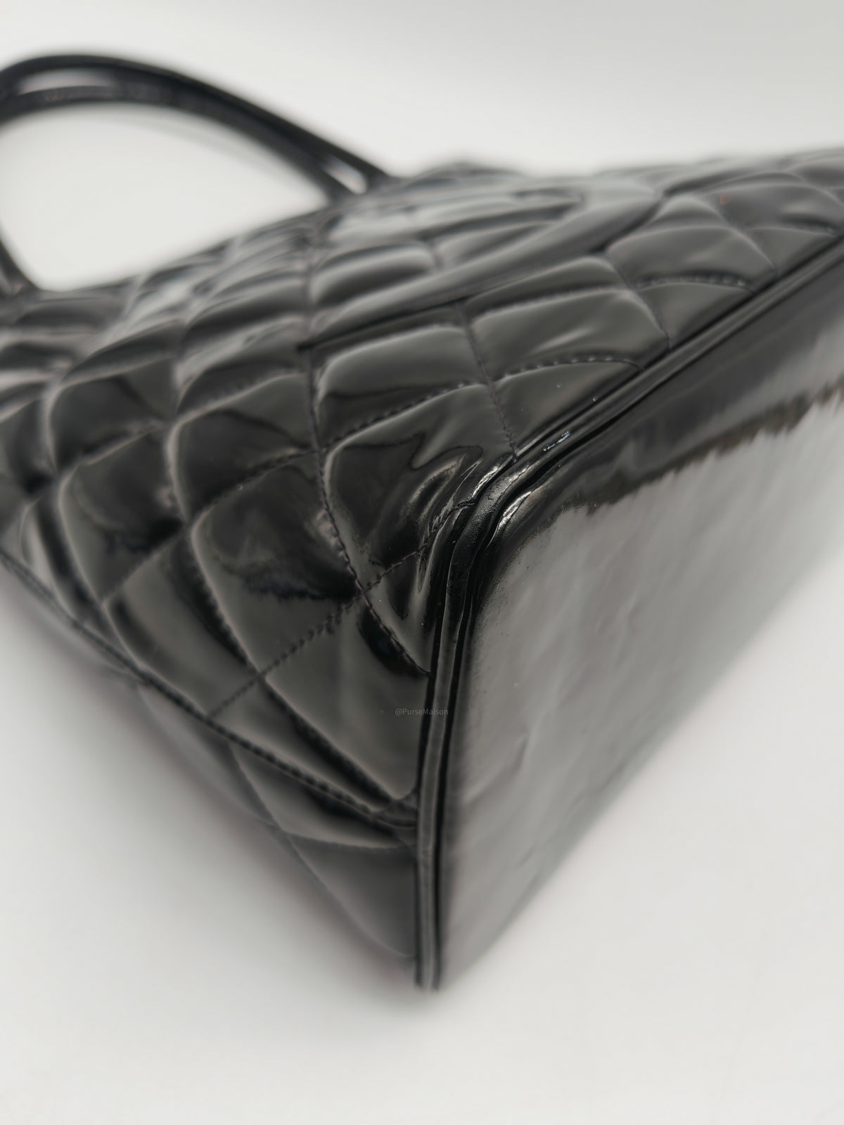 Chanel Medallion Tote Bag in Black Quilted Patent Leather Series 6 | Purse Maison Luxury Bags Shop