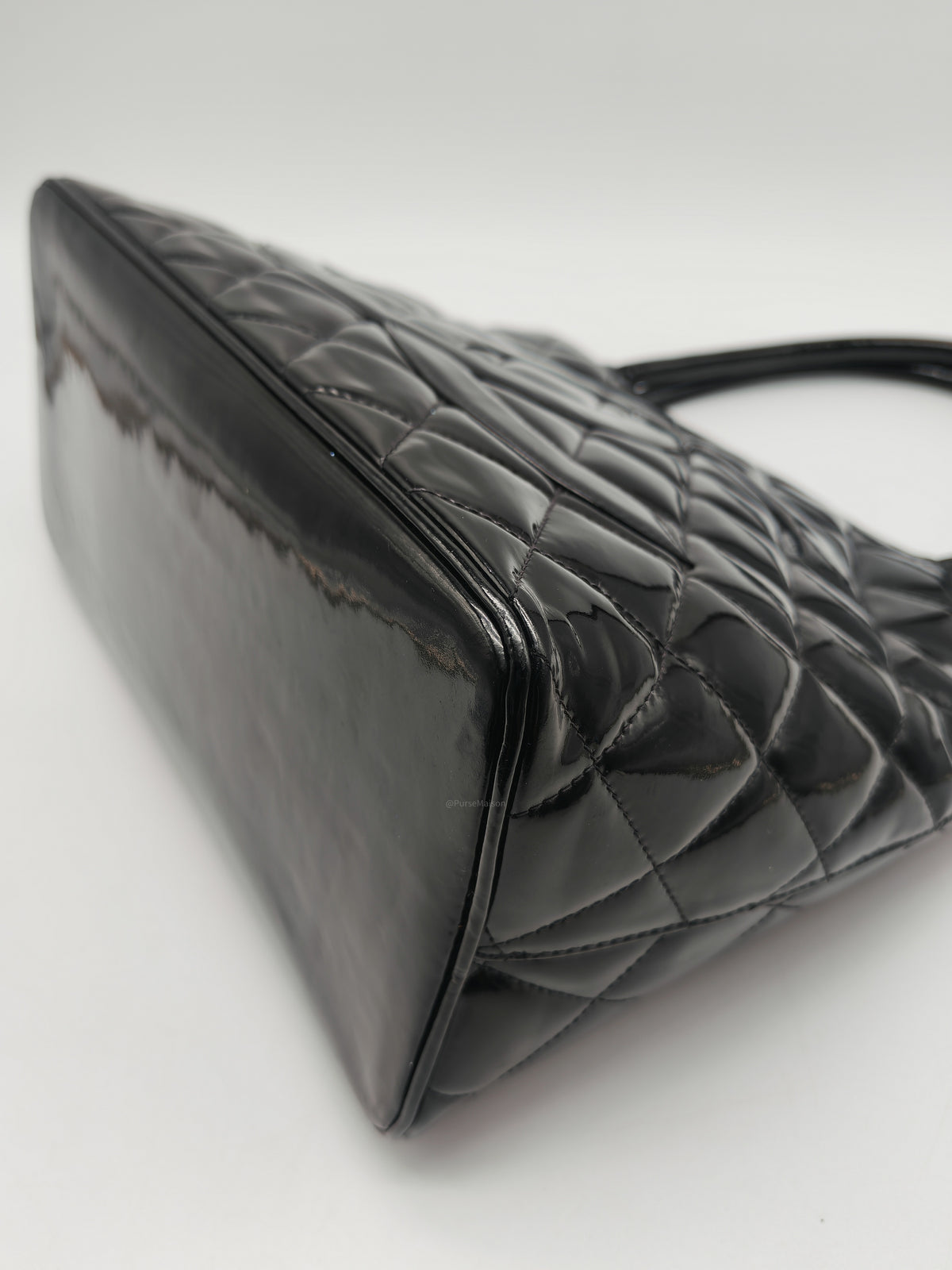 Chanel Medallion Tote Bag in Black Quilted Patent Leather Series 6 | Purse Maison Luxury Bags Shop