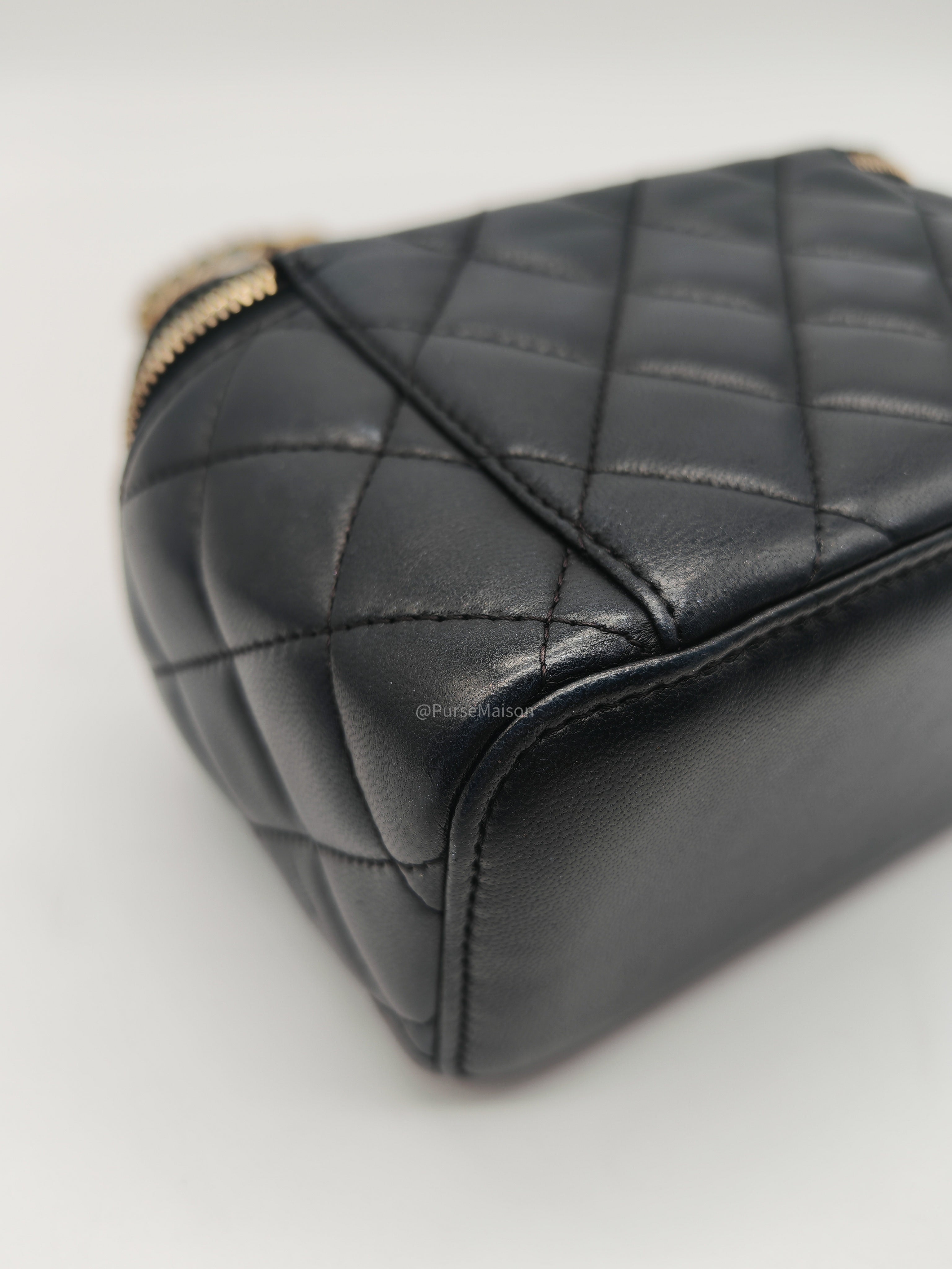 Chanel Pearl Crush Vanity Case Small in Navy Blue Lambskin Leather and Gold Hardware Series 31 | Purse Maison Luxury Bags Shop