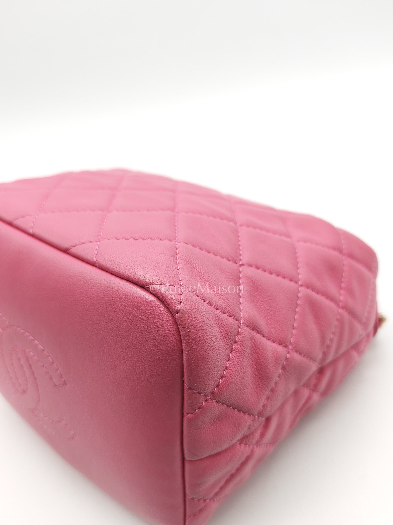 Chanel Perfect Meeting Small in Pink Quilted Lambskin Leather and Aged Gold Hardware Series 29 | Purse Maison Luxury Bags Shop