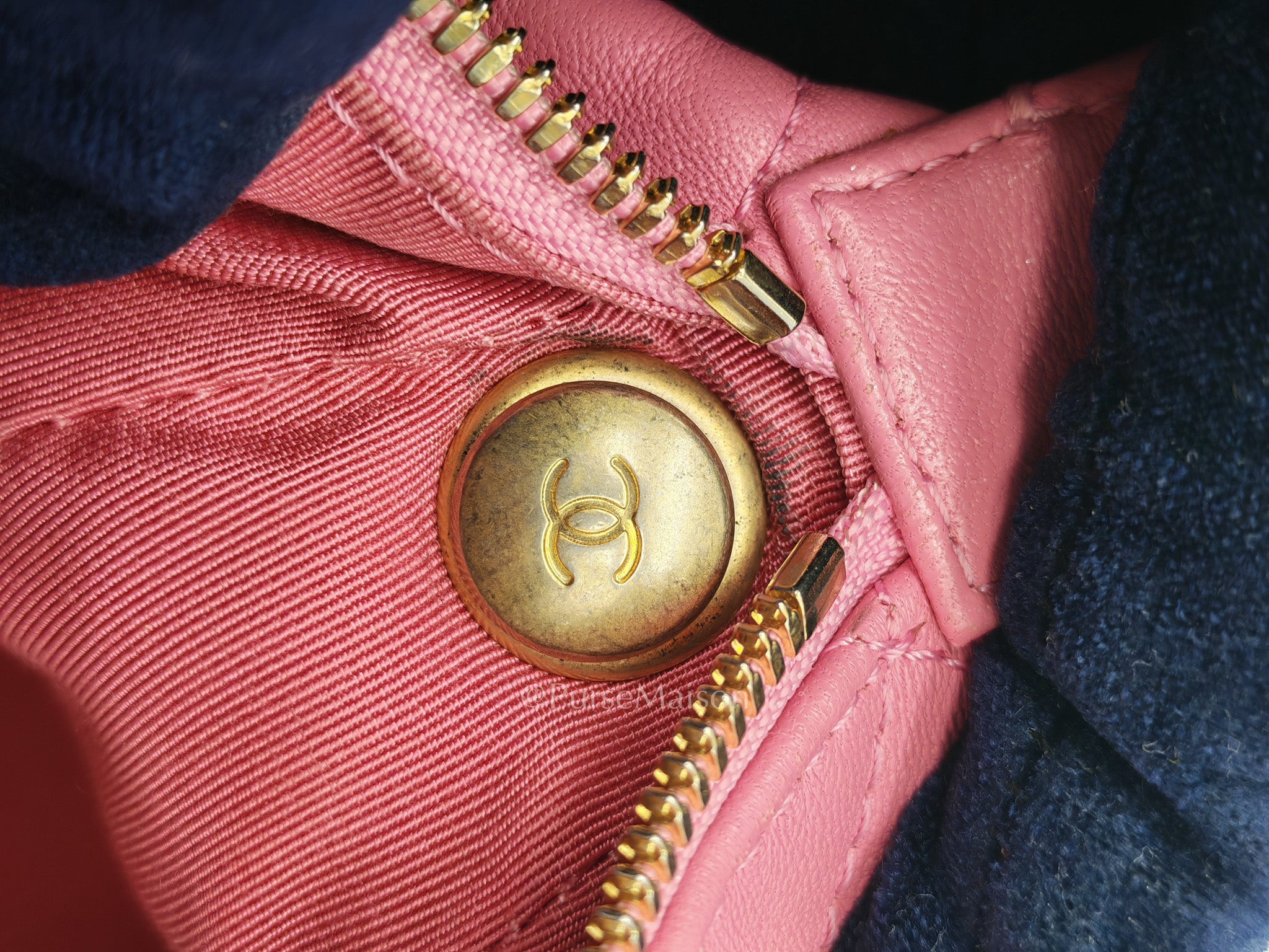 Chanel Perfect Meeting Small in Pink Quilted Lambskin Leather and Aged Gold Hardware Series 29 | Purse Maison Luxury Bags Shop