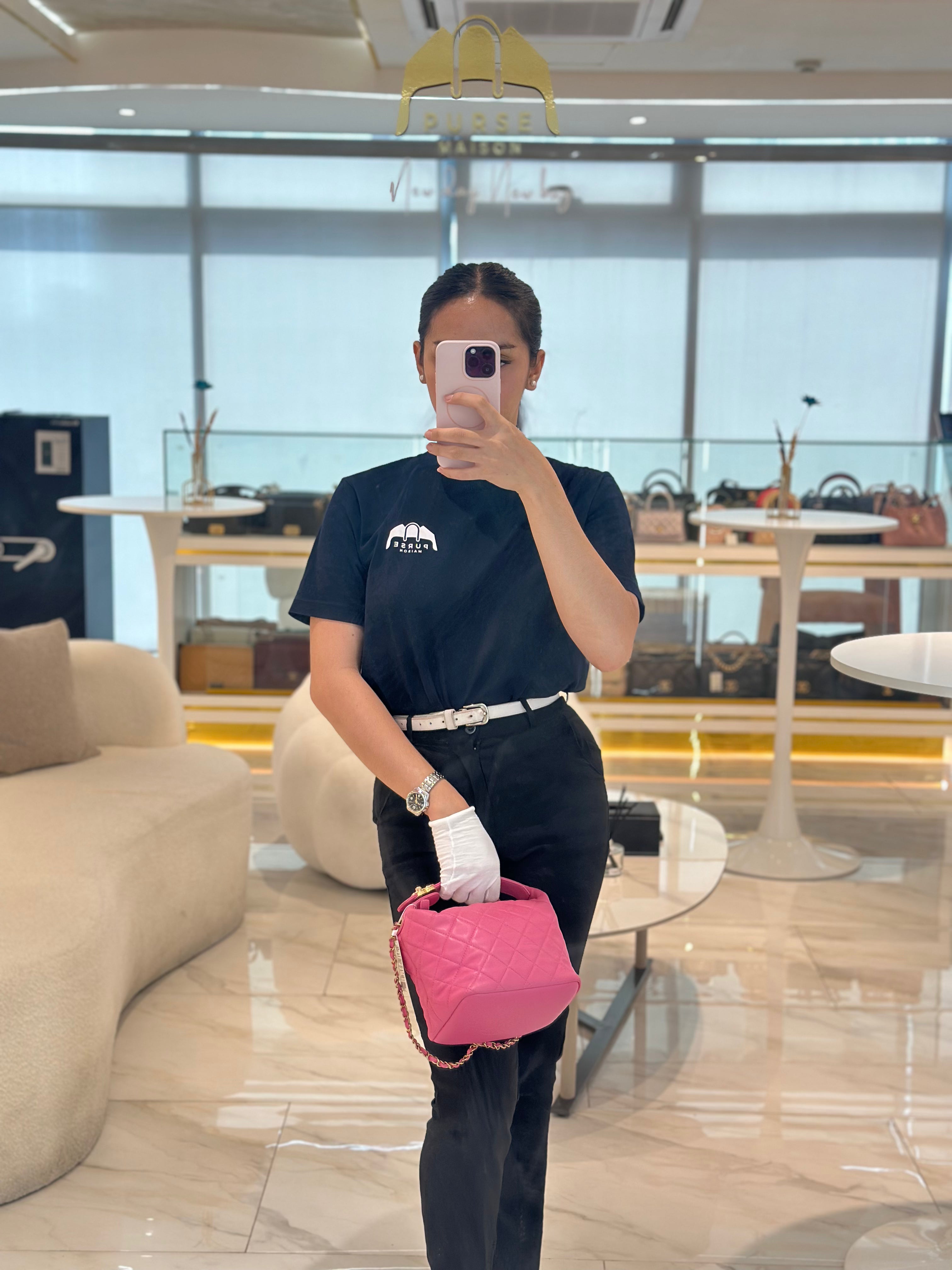 Chanel Perfect Meeting Small in Pink Quilted Lambskin Leather and Aged Gold Hardware Series 29 | Purse Maison Luxury Bags Shop