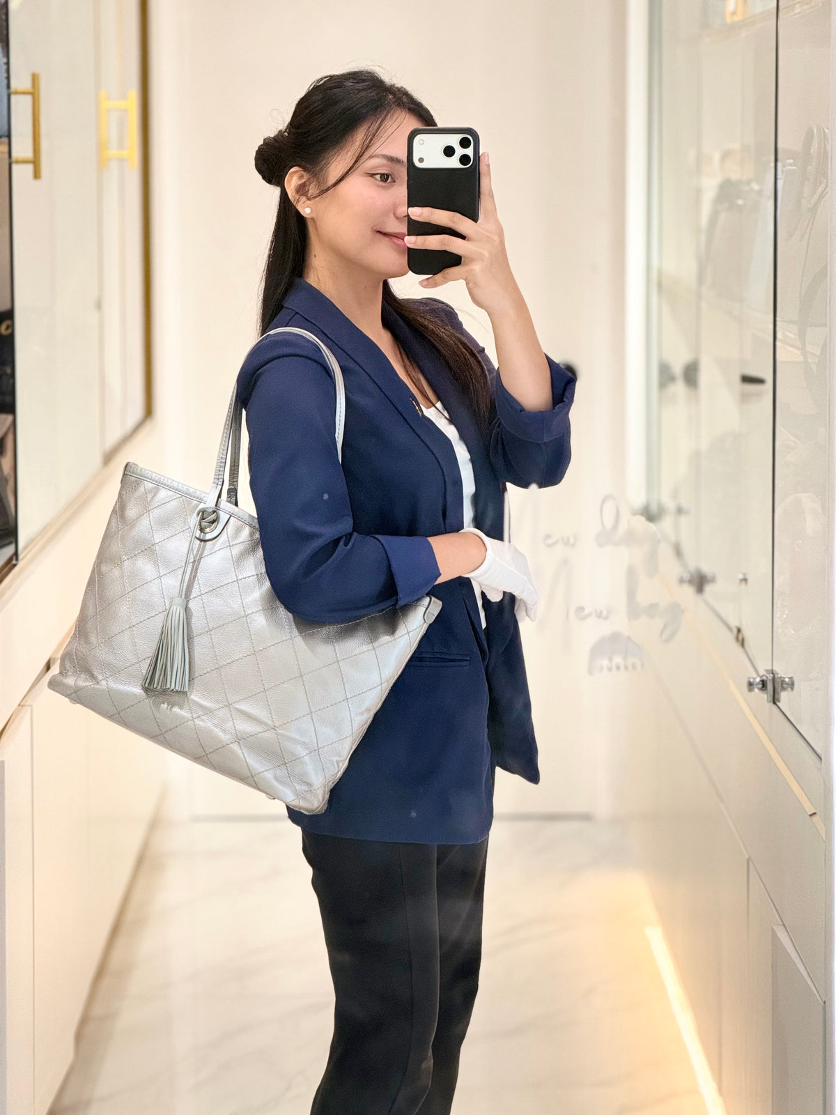 Chanel Shopping Fever Tote Bag in Silver Metallic Caviar Leather and Silver Hardware Series 20 | Purse Maison Luxury Bags Shop