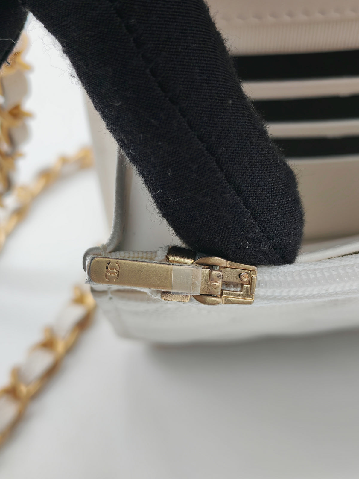 Chanel Turning Lock Wallet on Chain (WOC) in White Iridescent Caviar Leather Aged Gold Hardware (Microchip) | Purse Maison Luxury Bags Shop