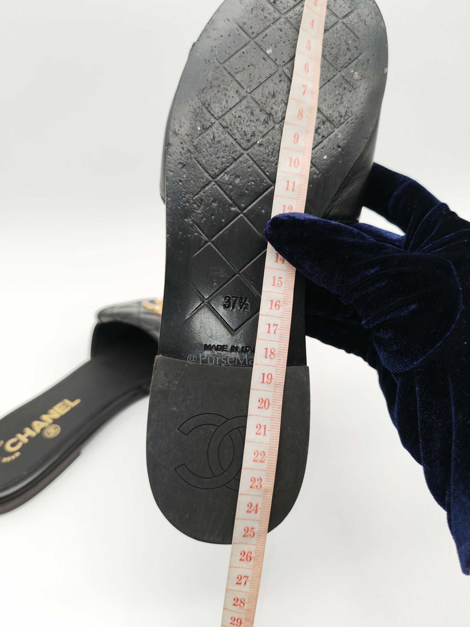 Chanel Turnlock Flat Mule Sandals in Black Quilted Lambskin Leather Size 37.5 EU(24cm) | Purse Maison Luxury Bags Shop