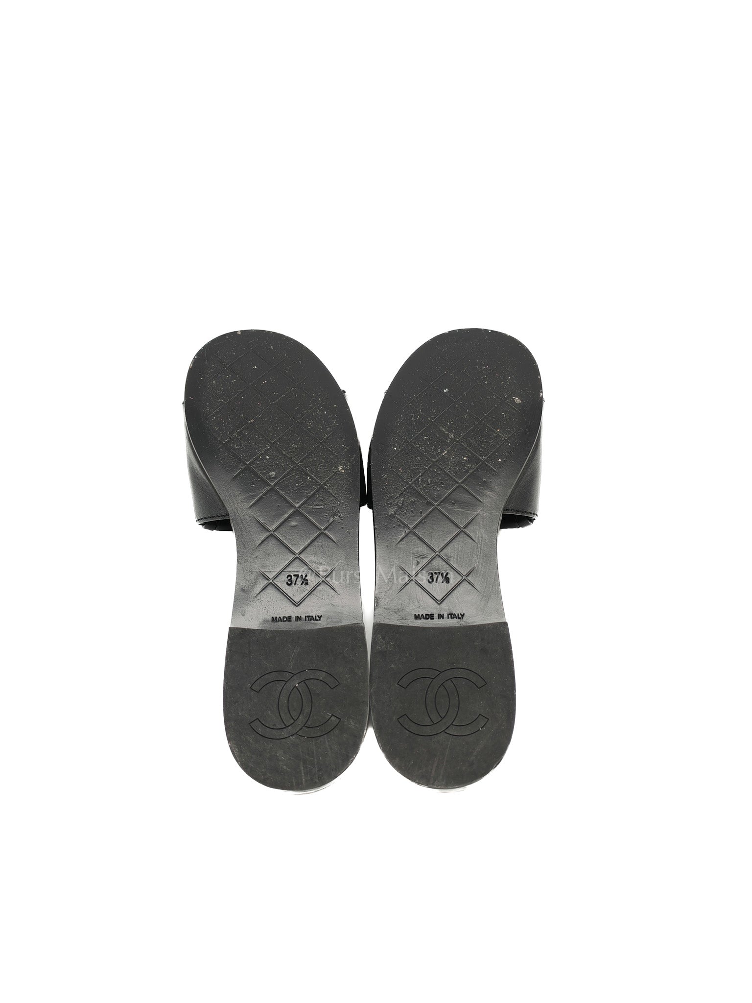 Chanel Turnlock Flat Mule Sandals in Black Quilted Lambskin Leather Size 37.5 EU(24cm) | Purse Maison Luxury Bags Shop