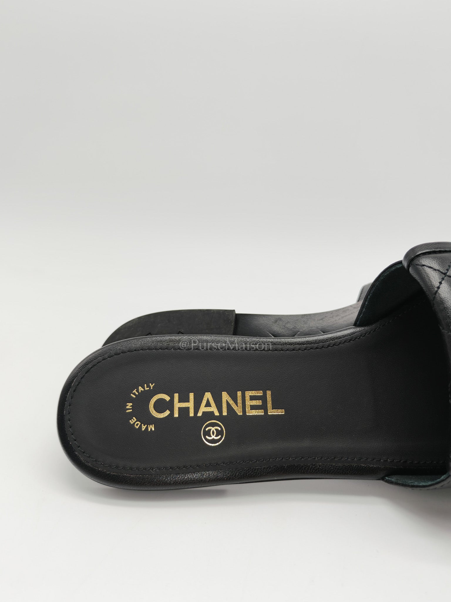 Chanel Turnlock Flat Mule Sandals in Black Quilted Lambskin Leather Size 37.5 EU(24cm) | Purse Maison Luxury Bags Shop