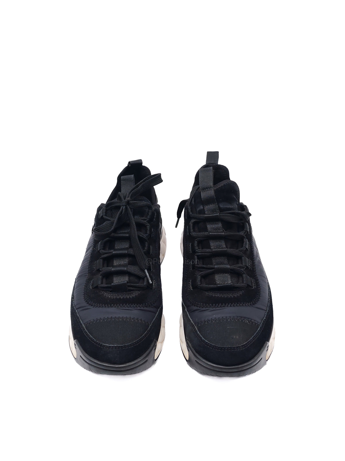 Chanel Velvet Calfskin Mixed Fibers CC Running Sneakers Size 37.5 EU (23.5 cm) | Purse Maison Luxury Bags Shop