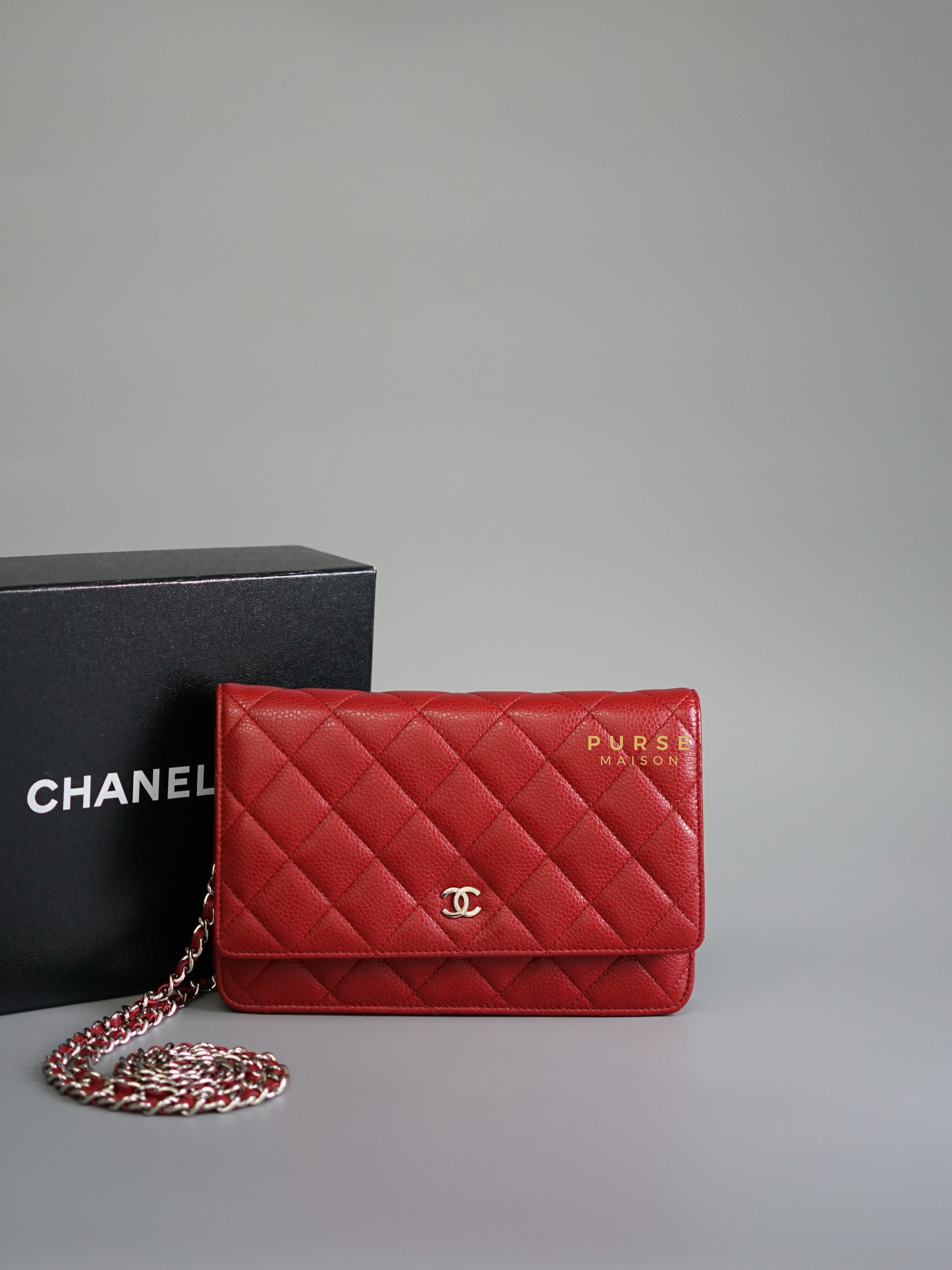 Chanel wallet on chain on sale red