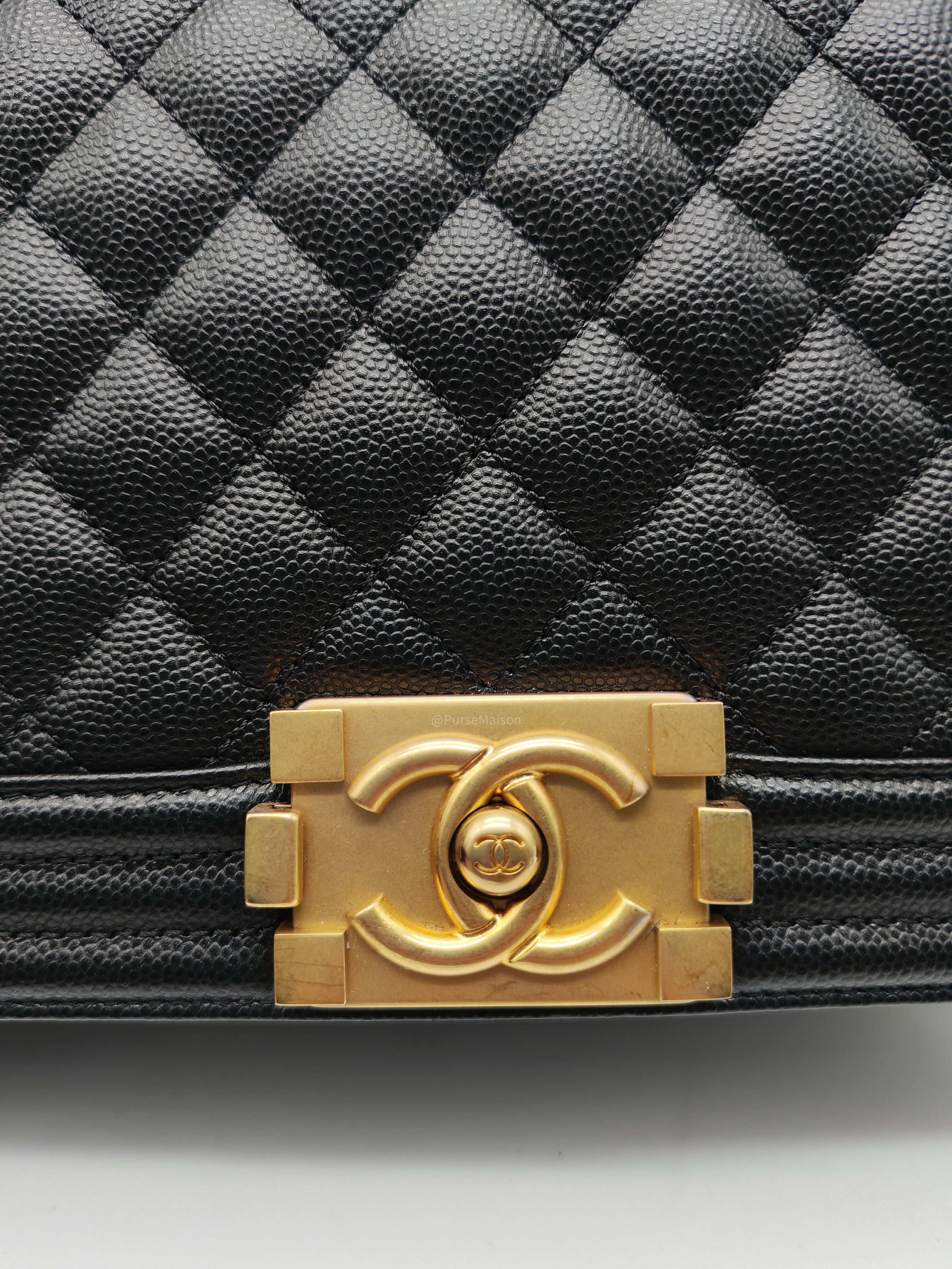 Chanel Boy Old Medium Caviar GHW Microchip CEN64C5A