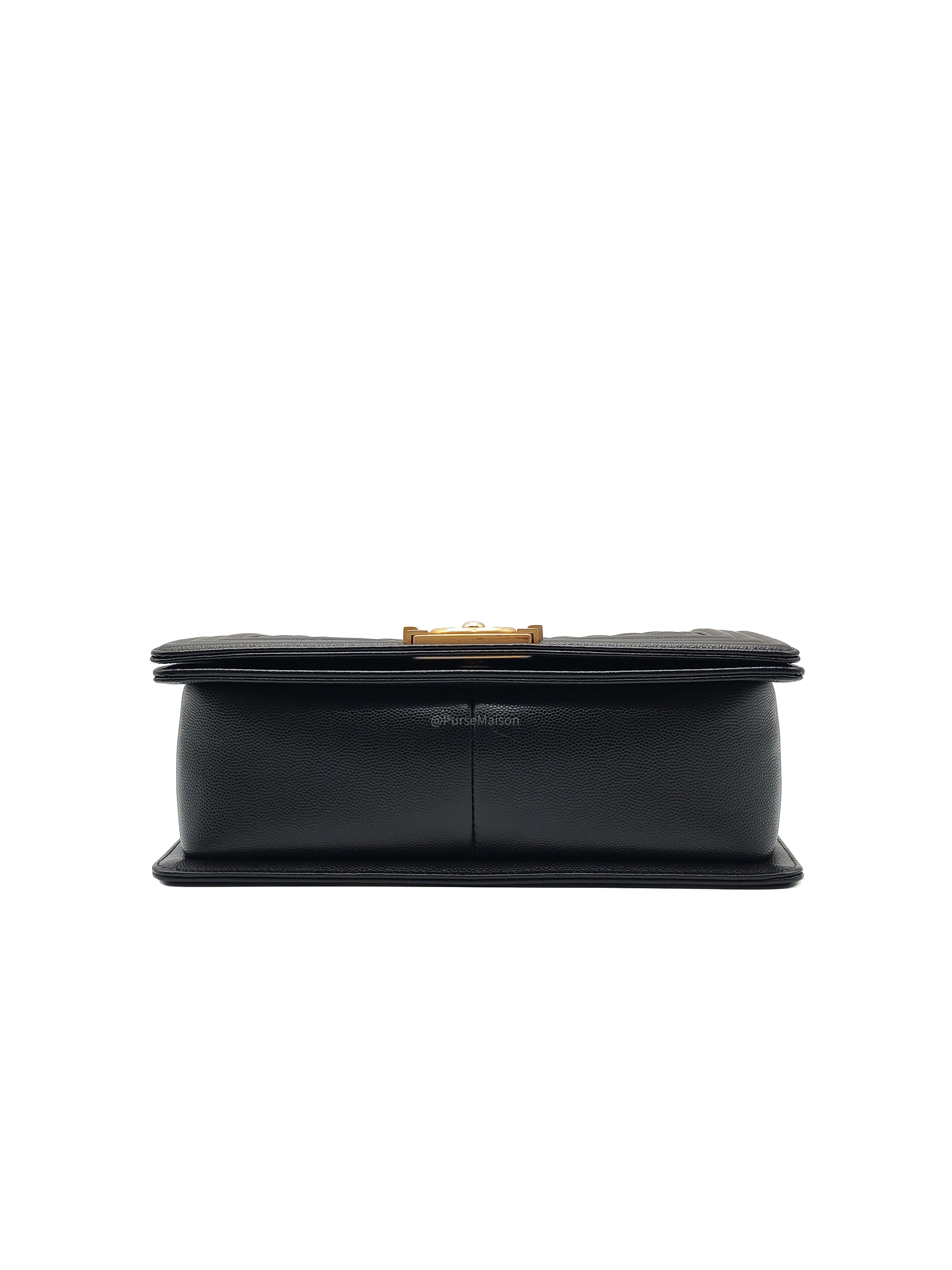 Chanel Boy Old Medium Caviar GHW Microchip CEN64C5A