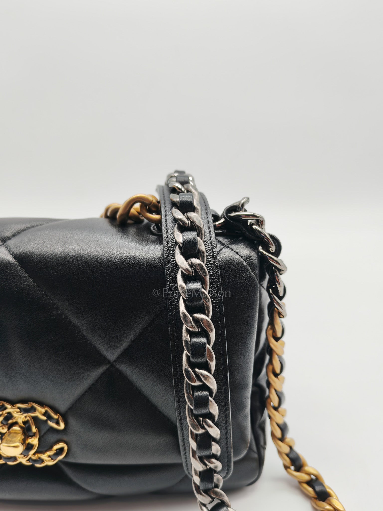 19 Small in Black Quilted Lambskin Leather & Mixed Hardware Microchip