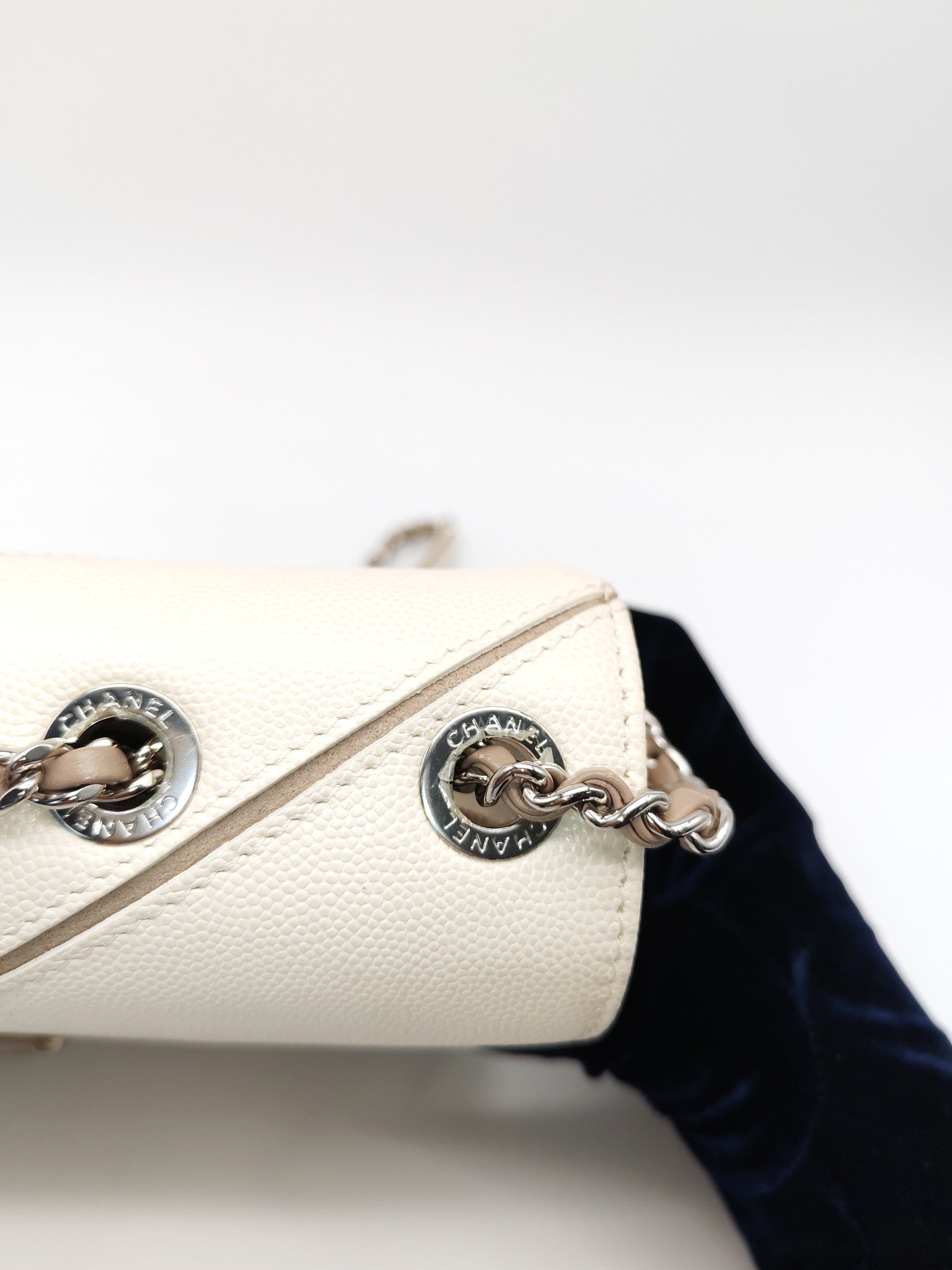 Chanel Chevron Flap Bag in White Caviar Leather & Palladium Hardware Series 23