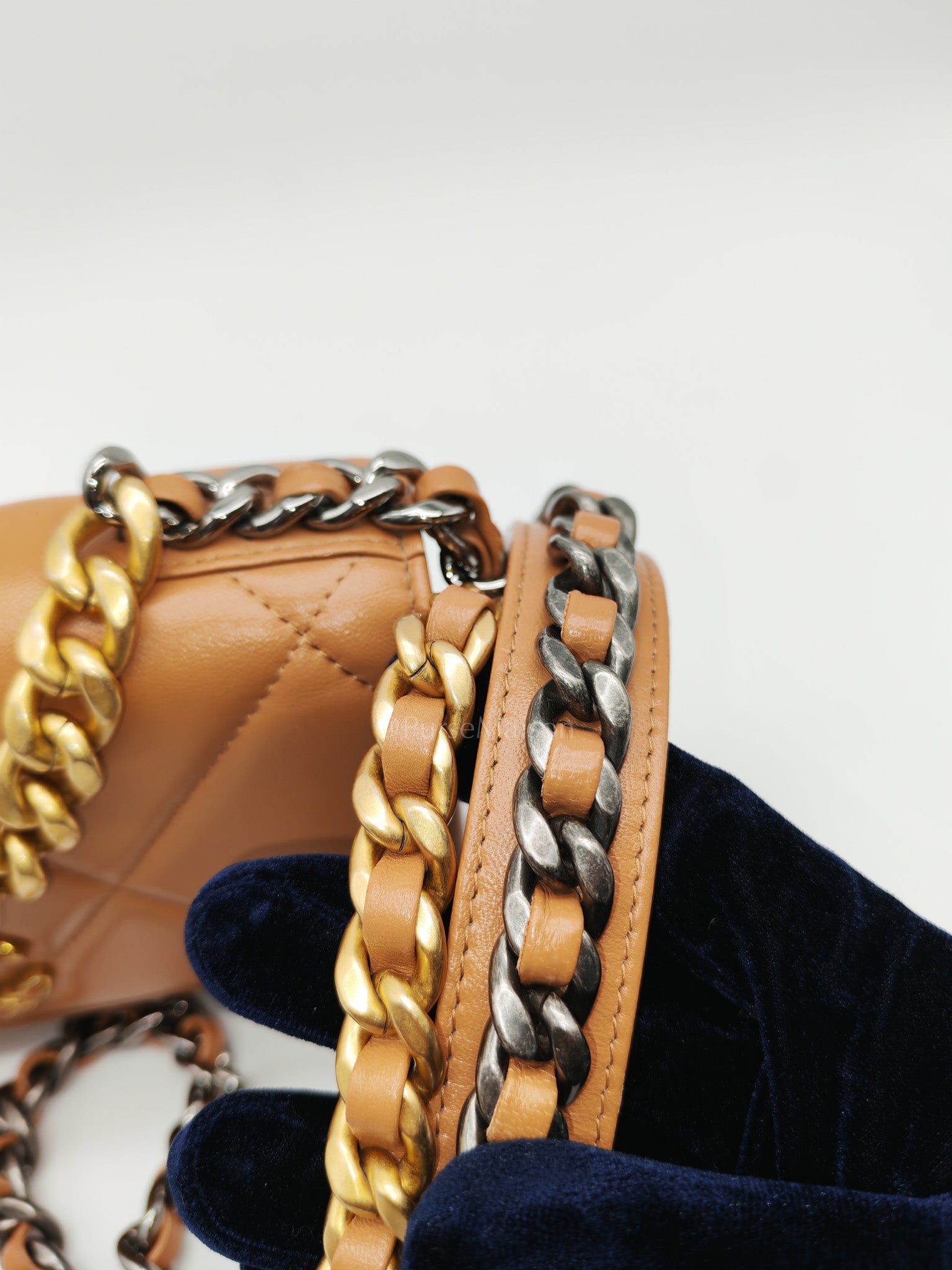 Chanel 19 Wallet On Chain (WOC) Caramel Lambskin Leather Mix Hardware (Microchip)