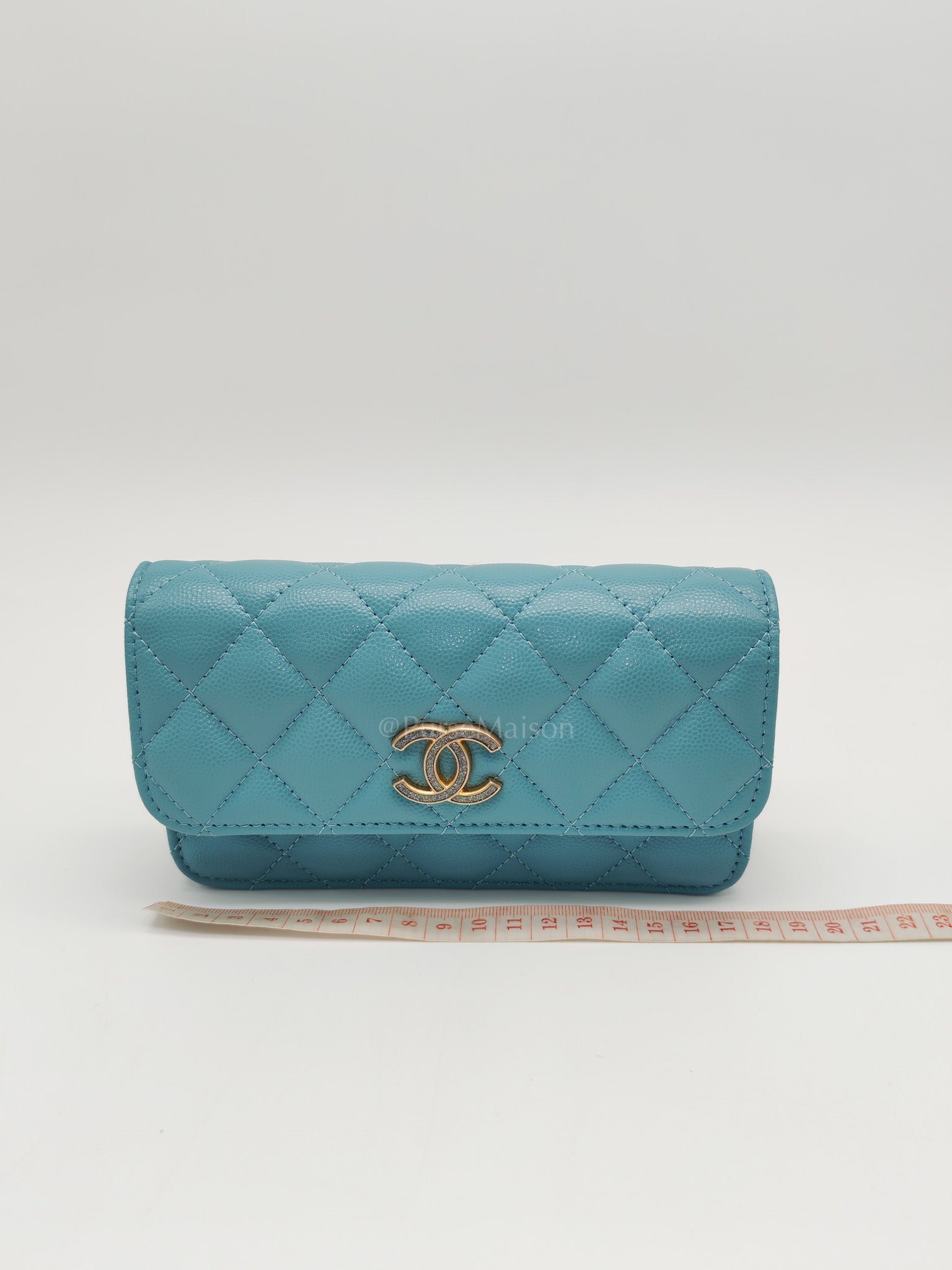 Charming Phone Holder with Chain in Teal Blue Caviar Leather & Gold Hardware (Microchip) | Purse Maison Luxury Bags Shop