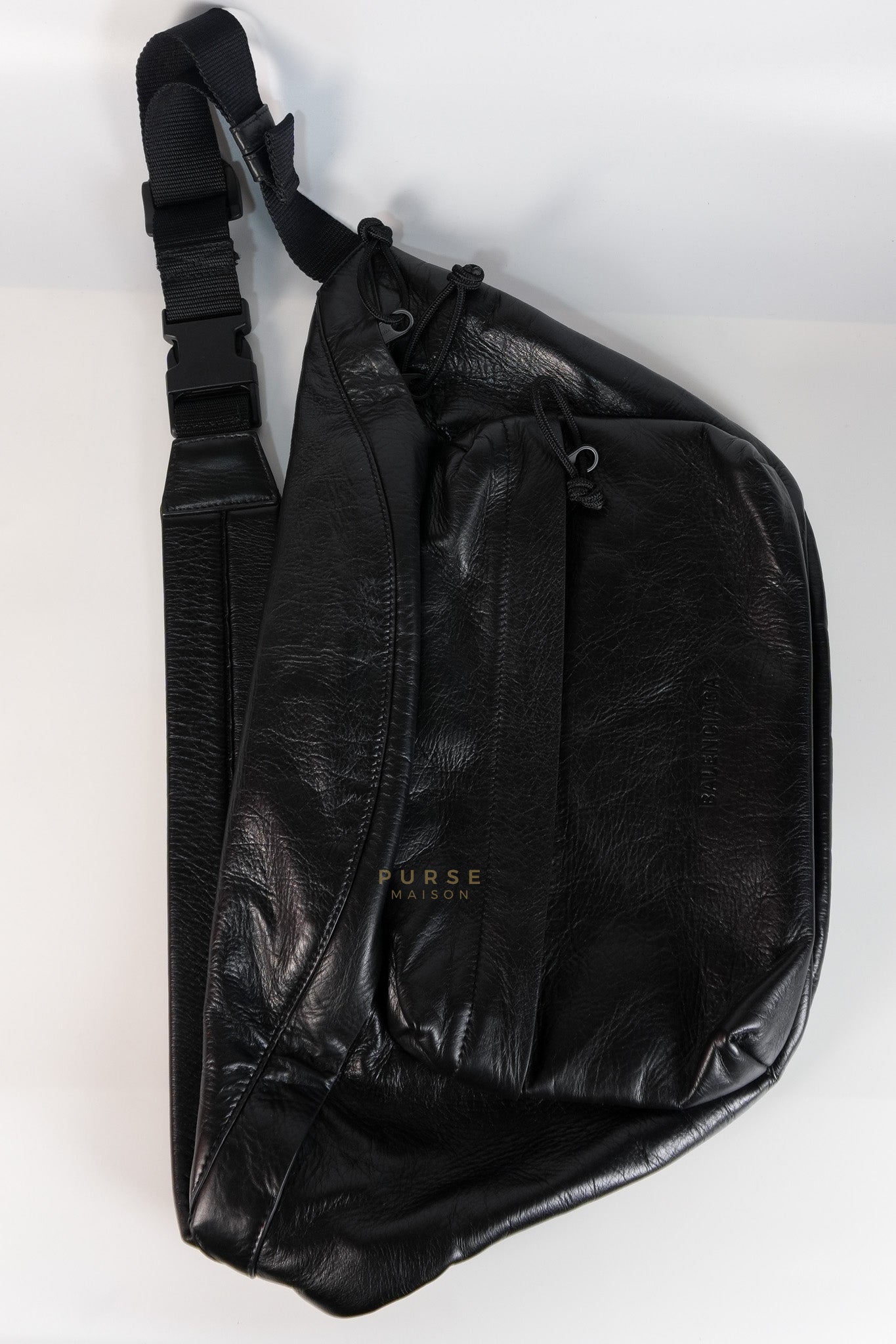 Chest Bag Large in Black Calfskin Leather | Purse Maison Luxury Bags Shop