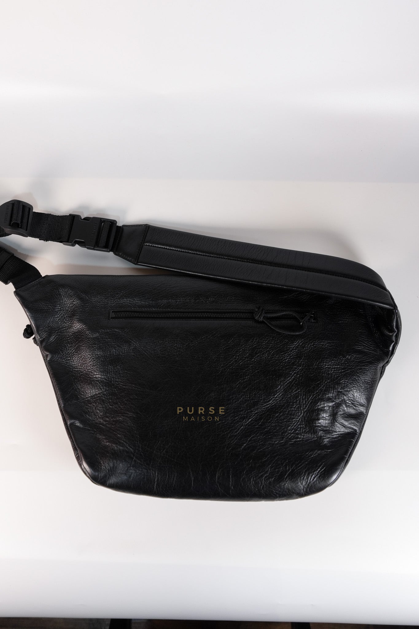 Chest Bag Large in Black Calfskin Leather | Purse Maison Luxury Bags Shop