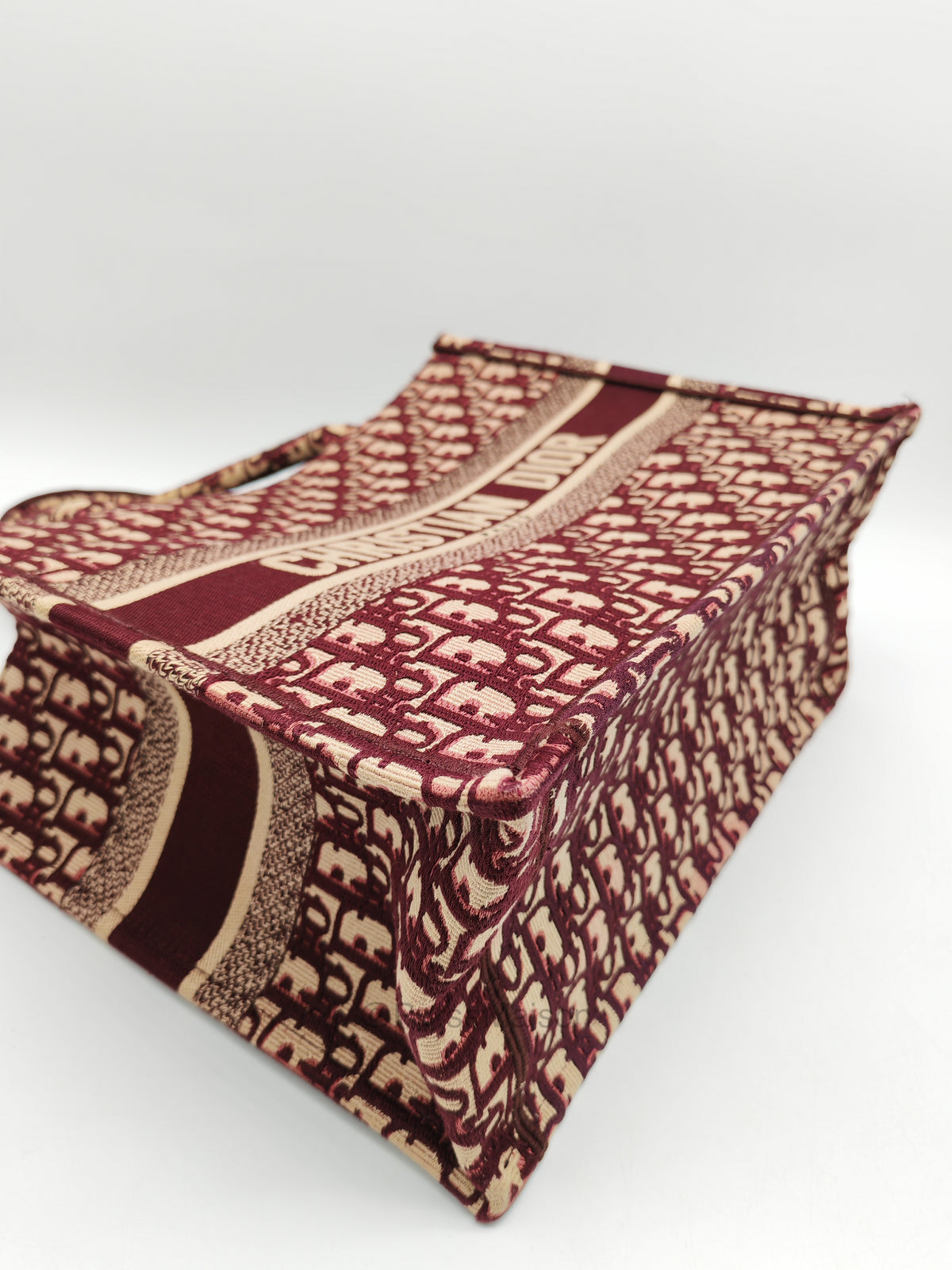 Christian Dior Book Tote Medium in Burgundy Oblique Canvas | Purse Maison Luxury Bags Shop